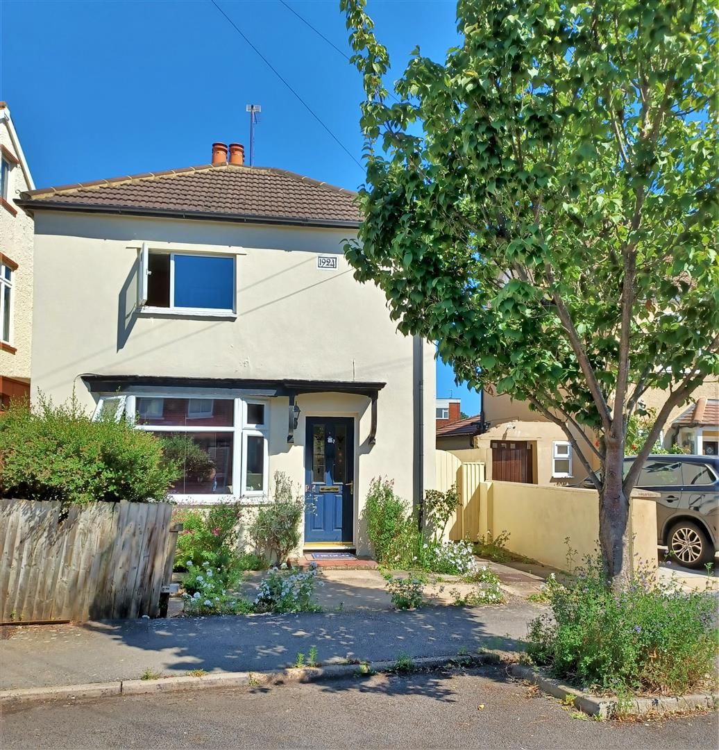 4 bed detached house for sale in Kings Road, Slough SL1 Zoopla