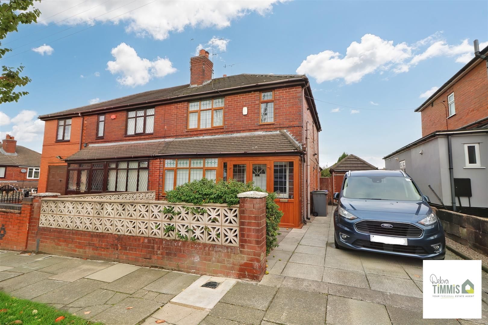 3 bed semidetached house for sale in Louvain Avenue, Sneyd Green