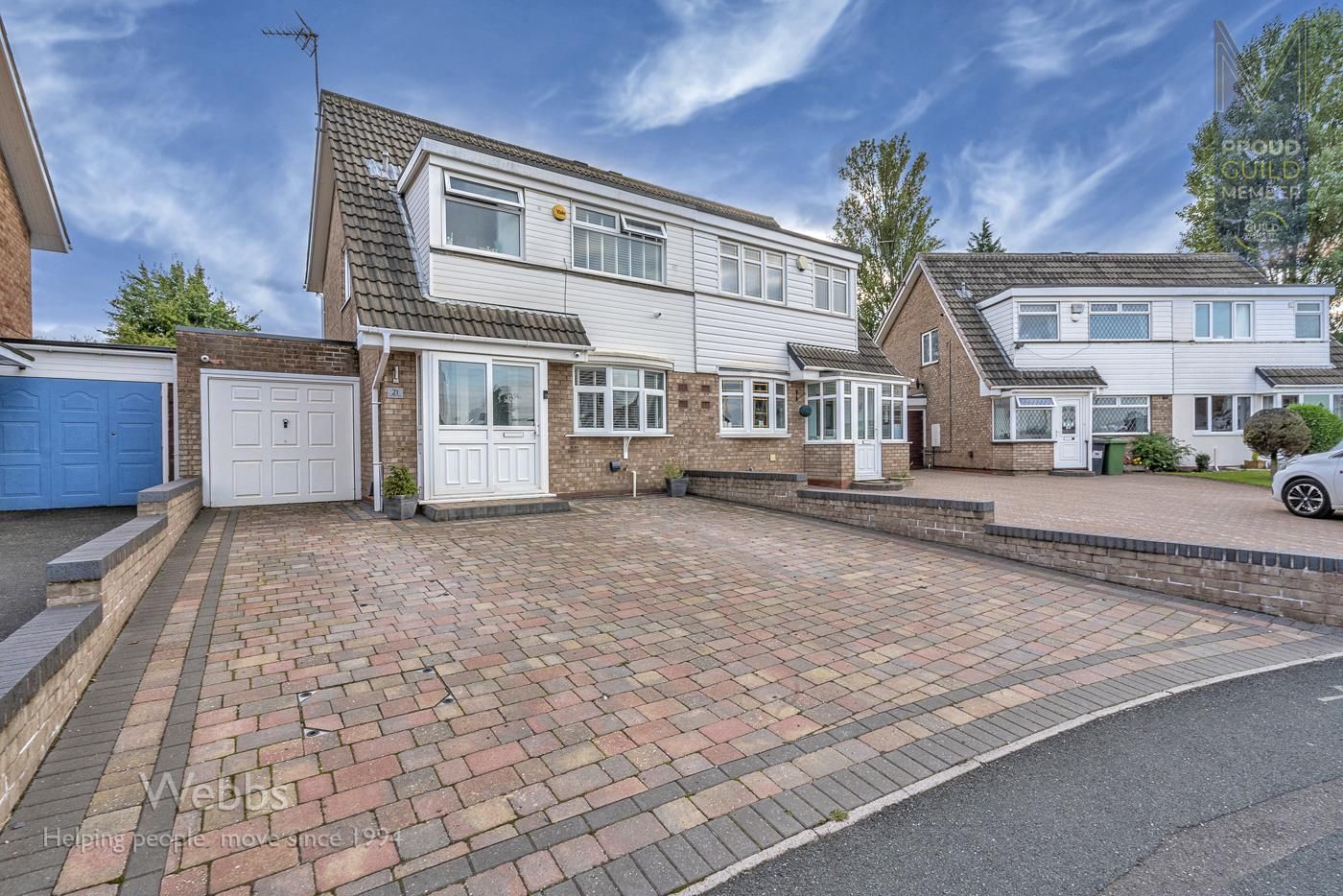 3 bed semidetached house for sale in Lingfield Drive, Great Wyrley