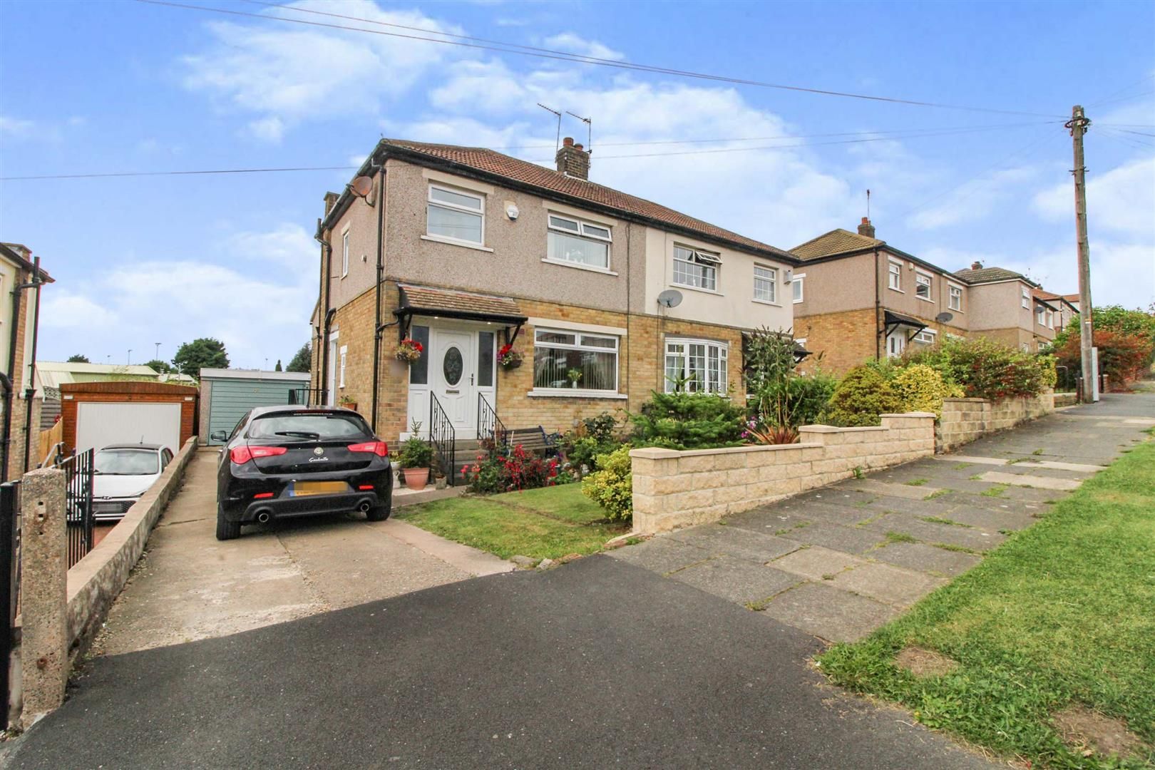 3 bed semidetached house for sale in High House Road, Bradford BD2