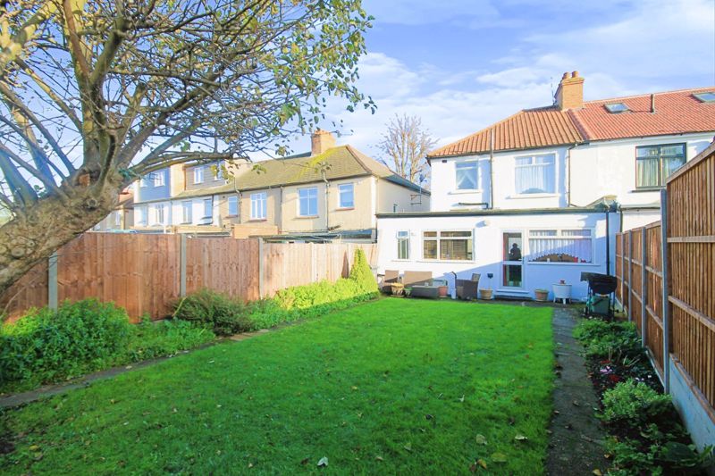 3 bed end terrace house for sale in Windmill Lane, Greenford UB6 Zoopla