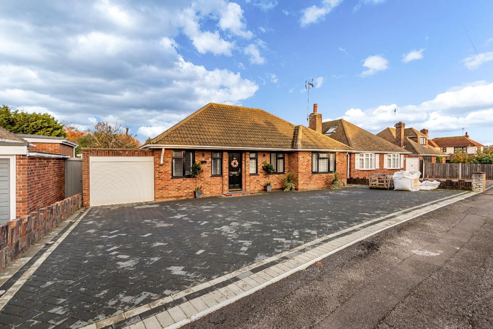3 bed detached bungalow for sale in Harvey Road, Willesborough, Ashford TN24 Zoopla