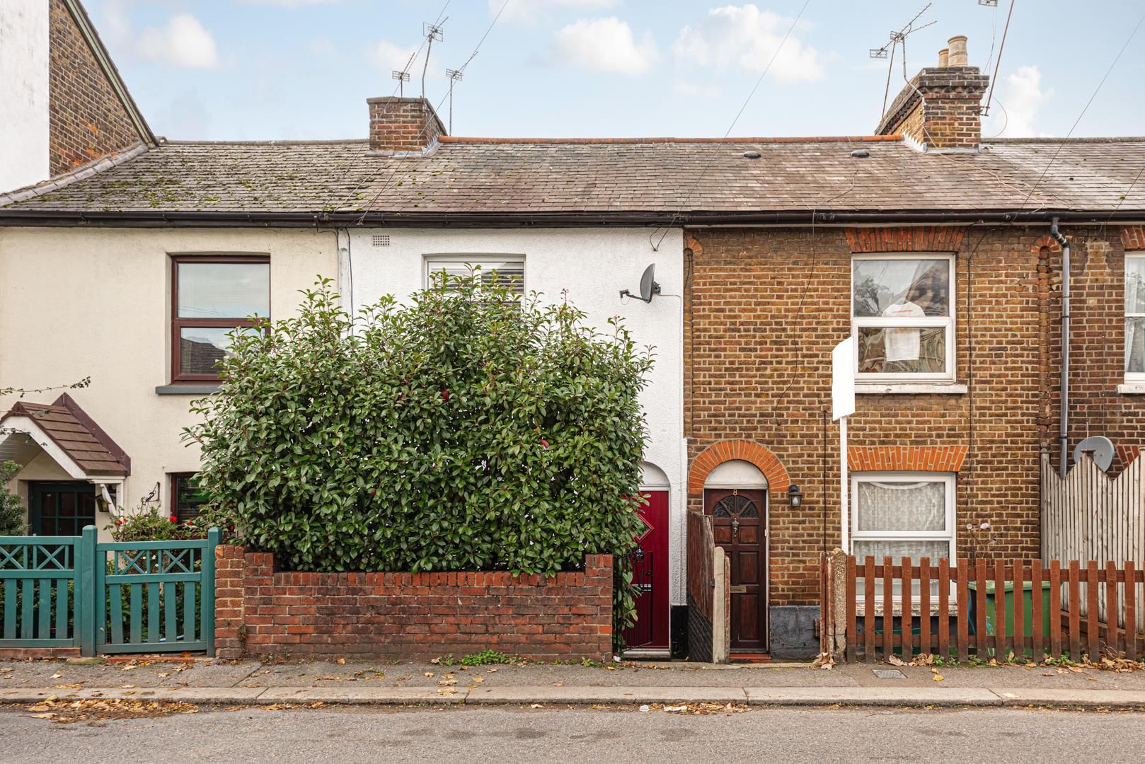 2 bed terraced house for sale in Church Road, Epsom KT17 Zoopla