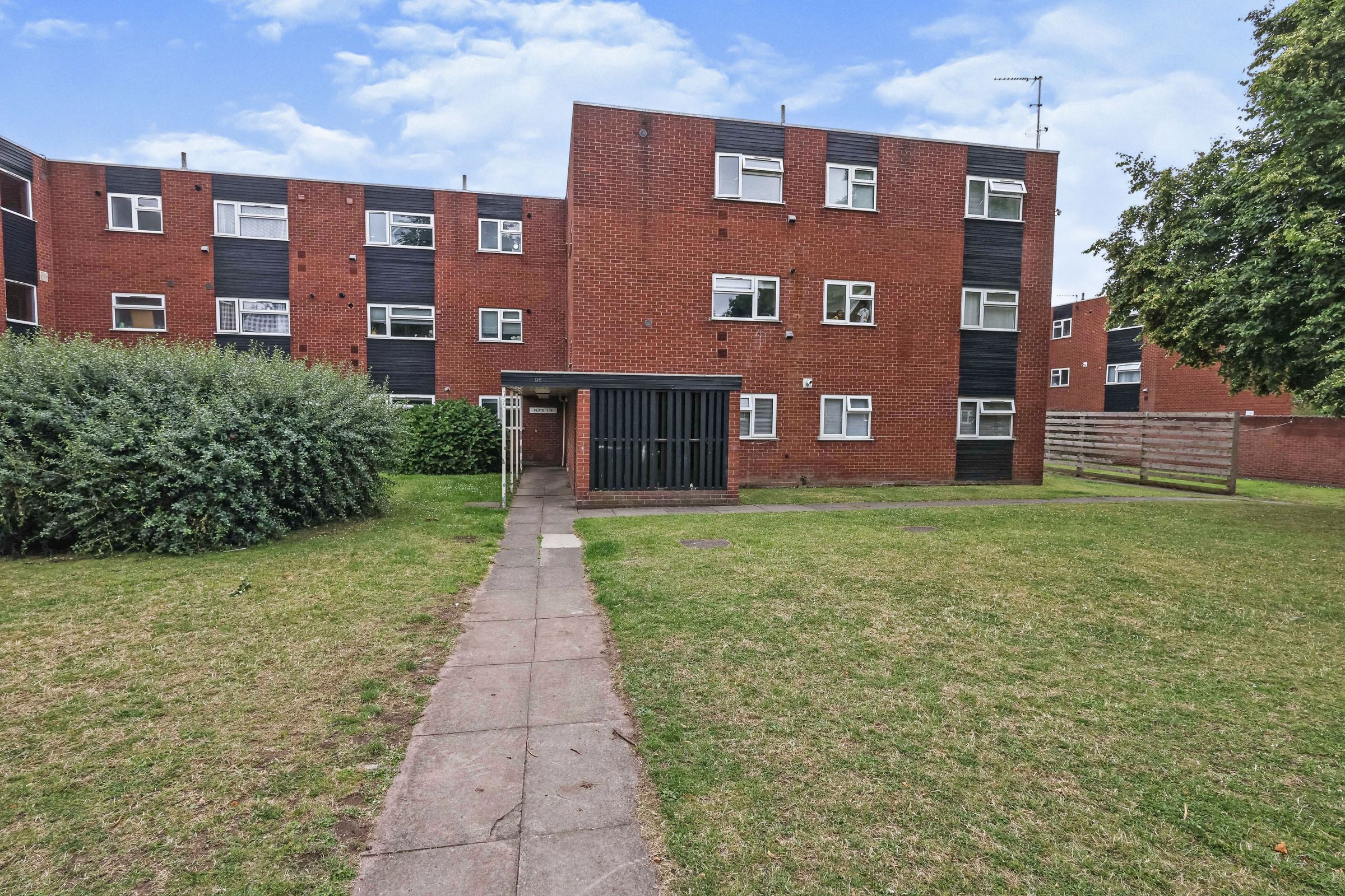 1 bed flat for sale in Springthorpe Green, Birmingham B24 Zoopla