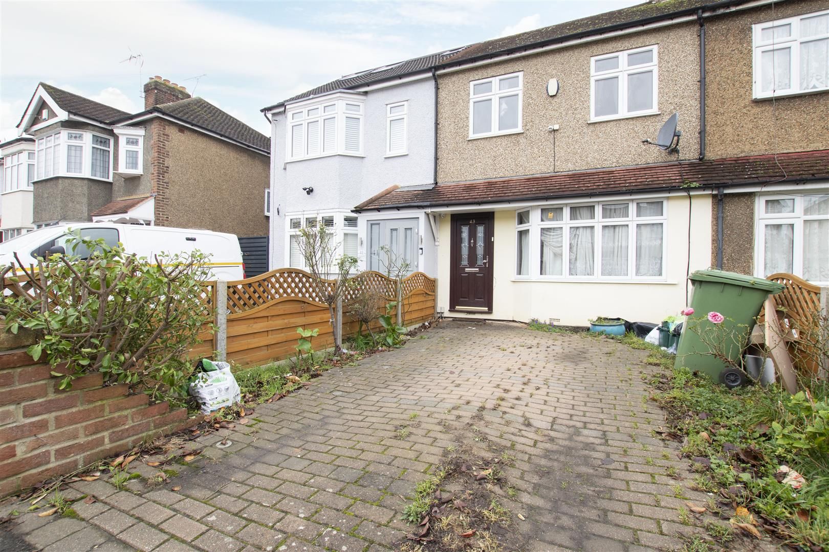 4 bed property to rent in Eastfield Road, Cheshunt, Waltham Cross EN8