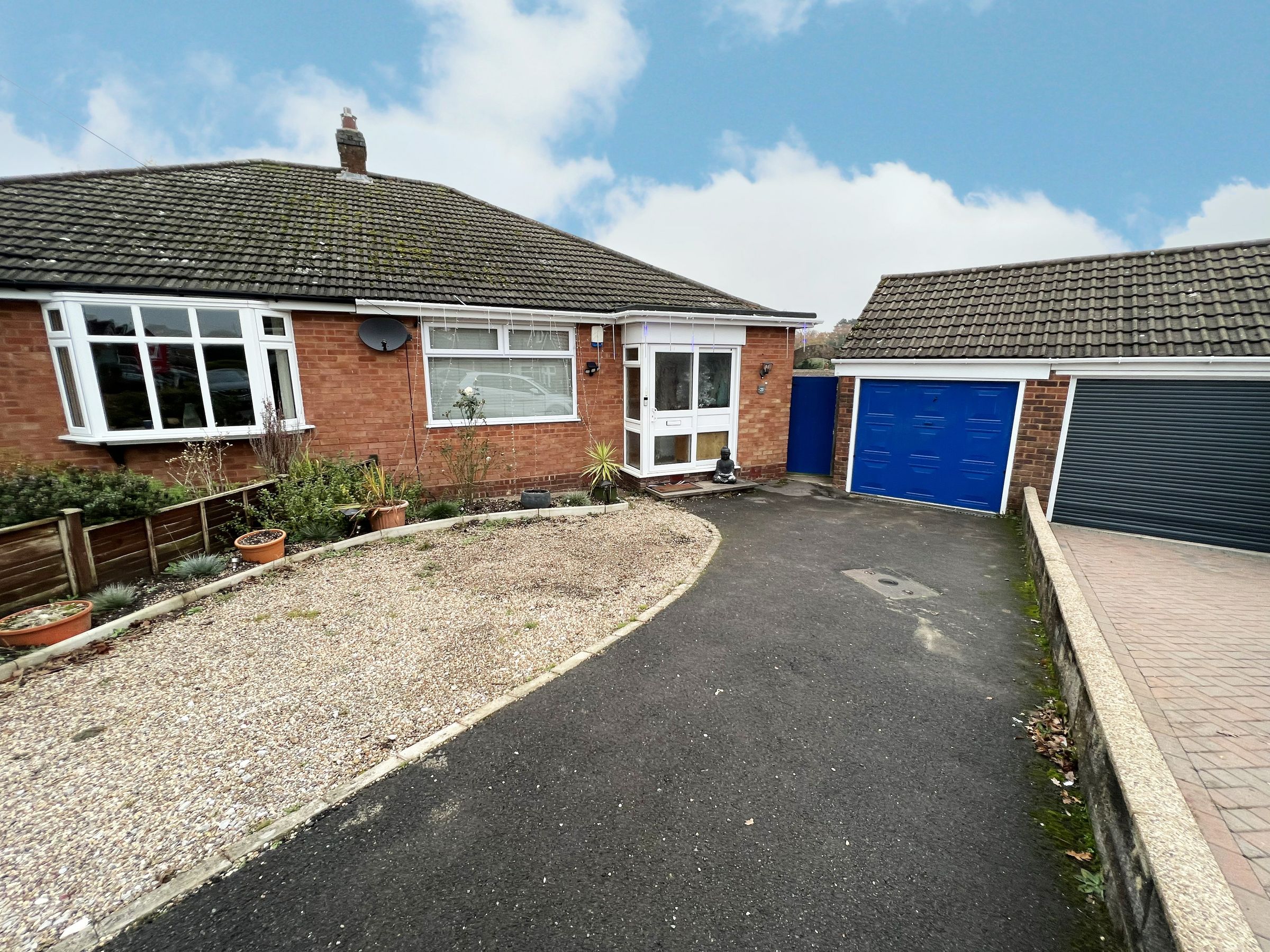 2 Bed Semi detached Bungalow For Sale In Chantry Close Hollywood 2-bed-semi-detached-bungalow-for-sale-in-chantry-close-hollywood