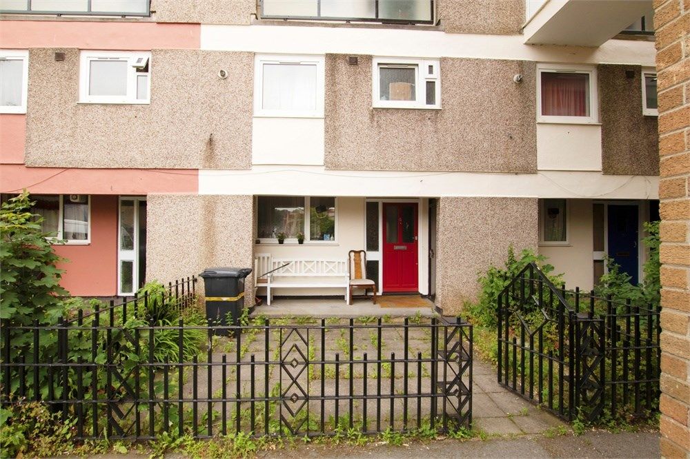 2 bed flat for sale in Ludlow Close, Bristol BS2 Zoopla
