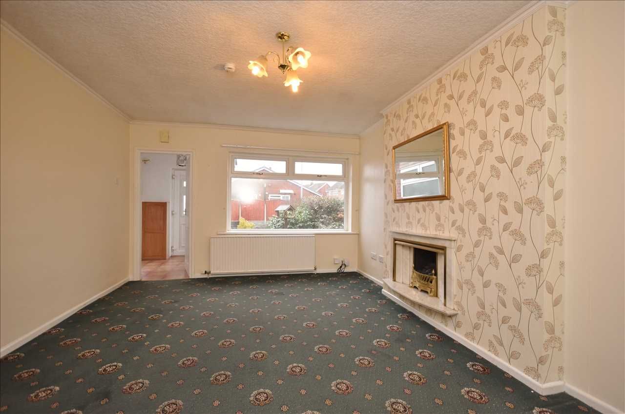 3 bed semidetached bungalow for sale in Cedar Avenue, Euxton, Chorley