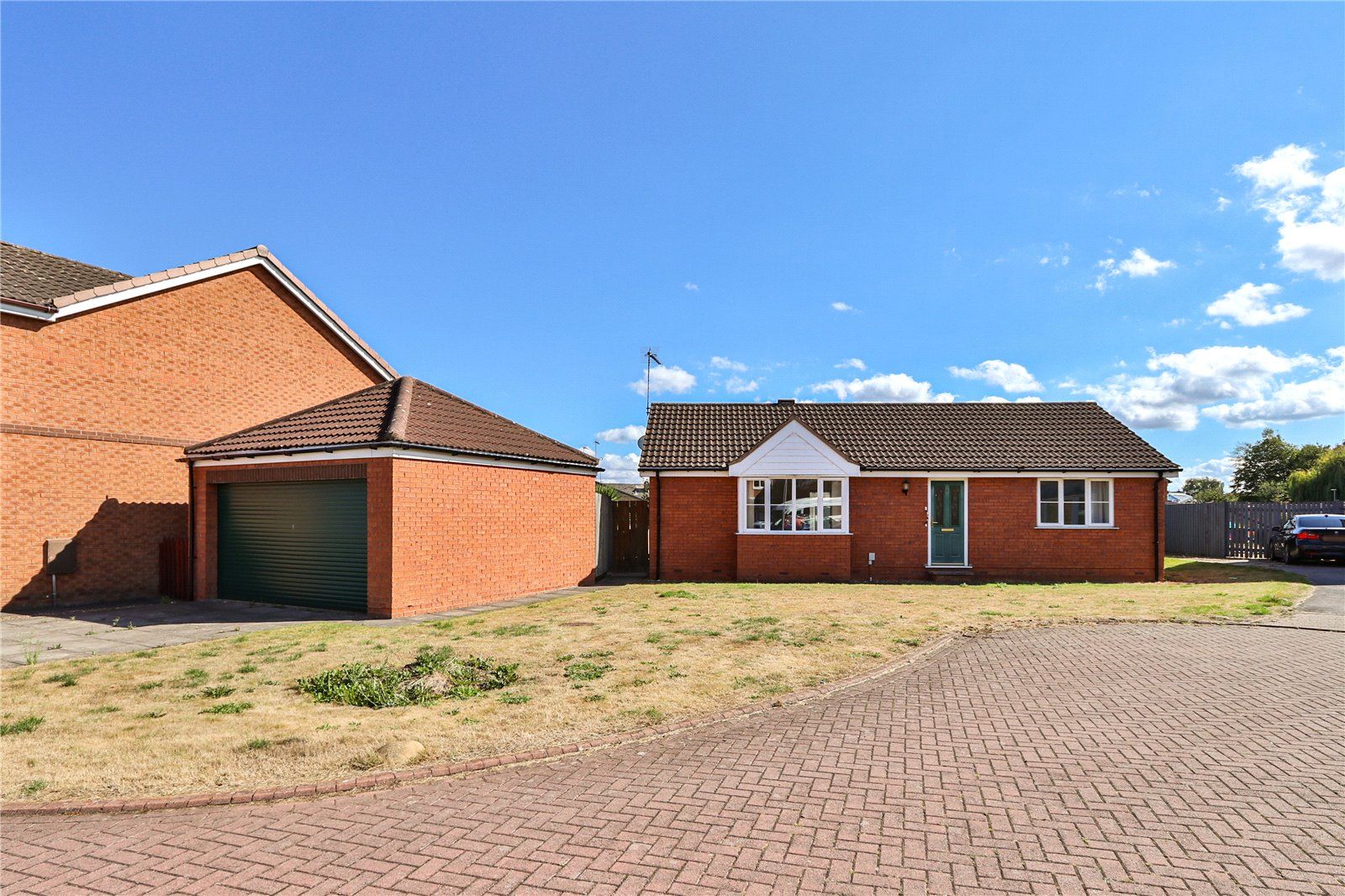 2 bed bungalow for sale in Hawthorne Garth, Beverley HU17 Zoopla