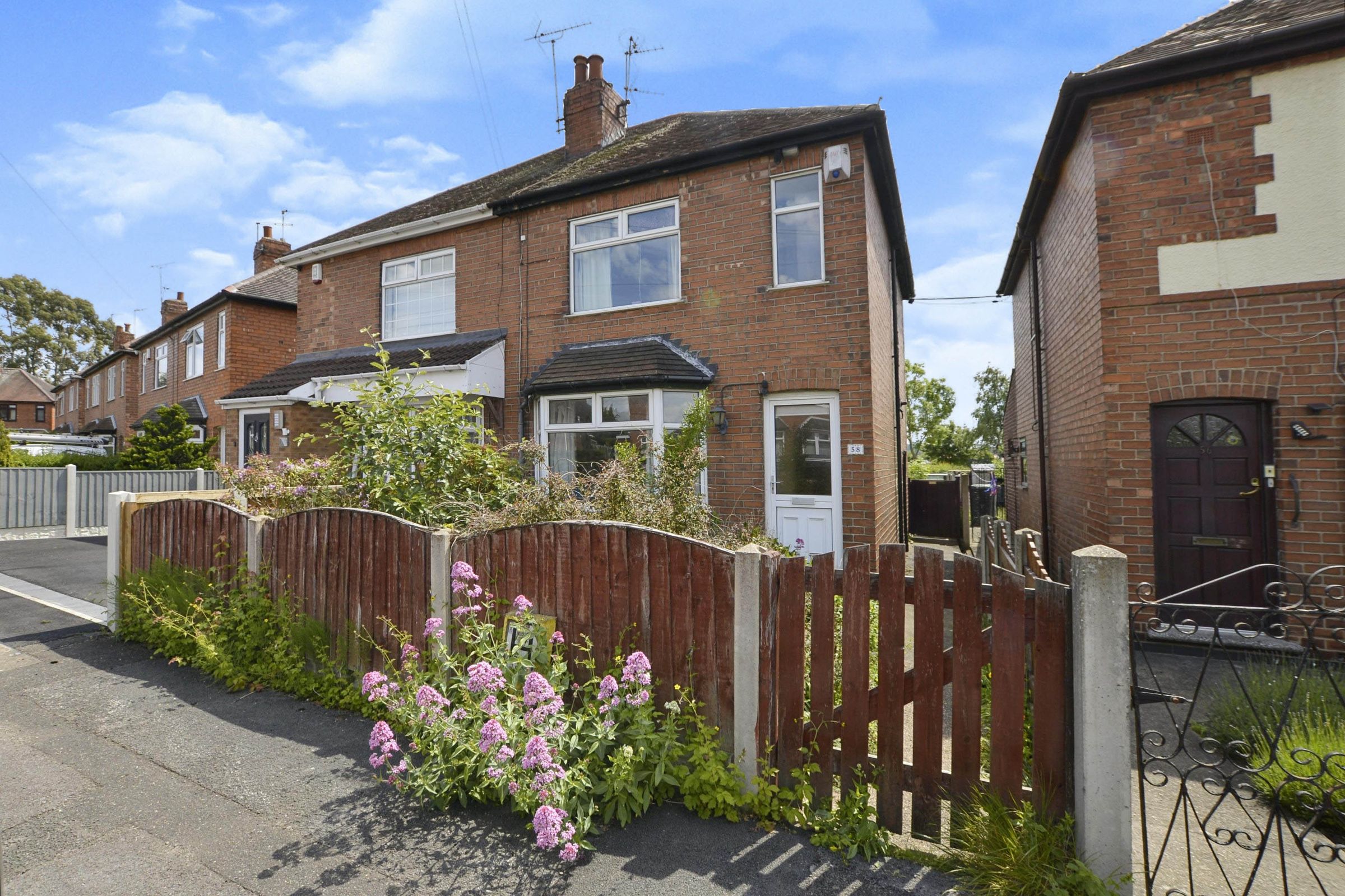 3 bed semidetached house for sale in Trowell Grove, Trowell