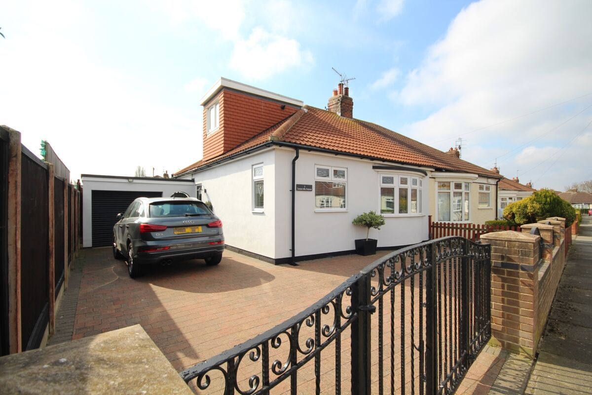 2 bed bungalow for sale in Somerville Avenue, Middlesbrough TS3 Zoopla