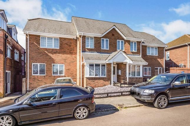 Silecroft Road, Luton, Bedfordshire, England LU2  