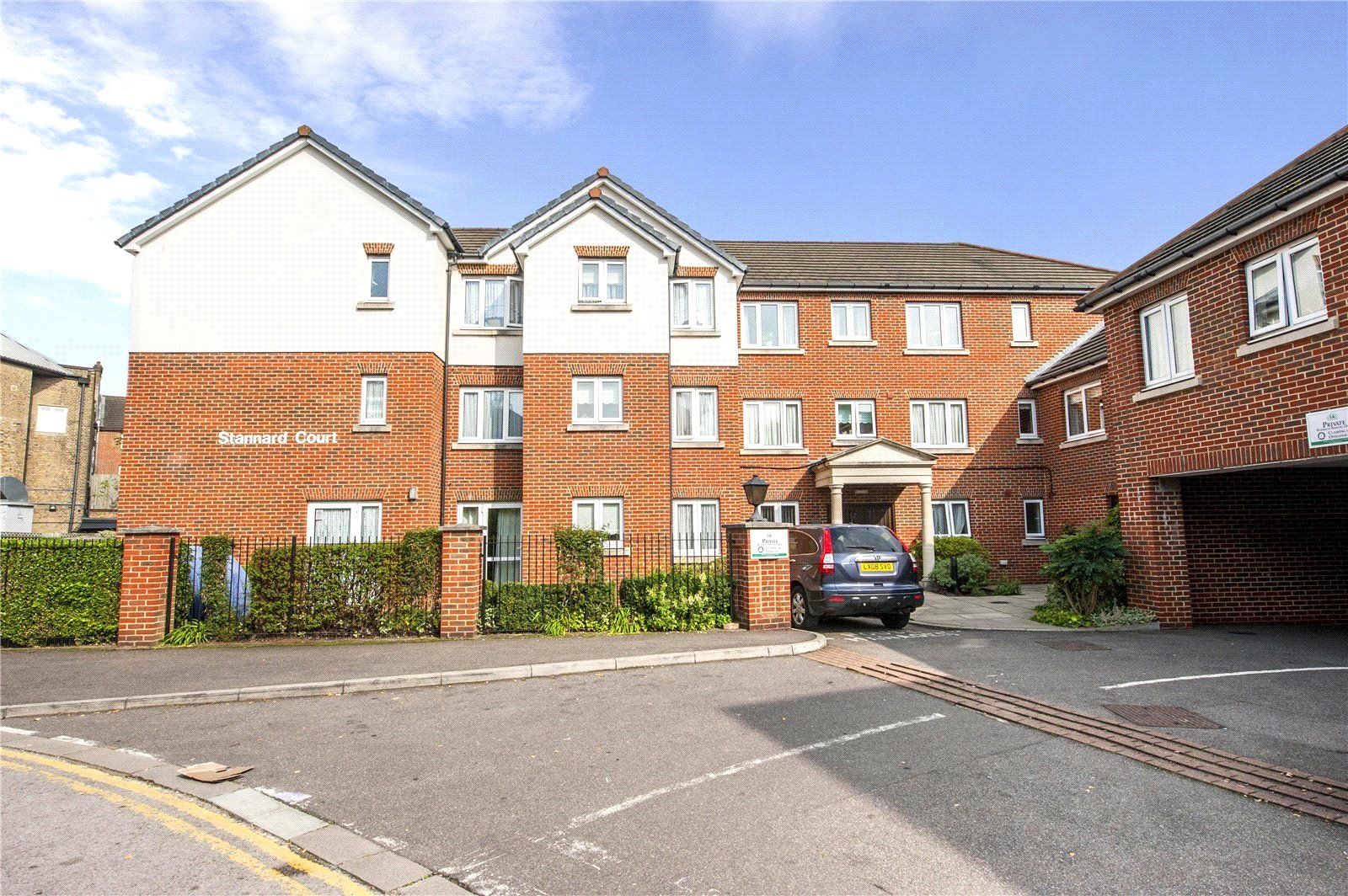 2 bed flat for sale in Stannard Court, Catford, London SE6 Zoopla