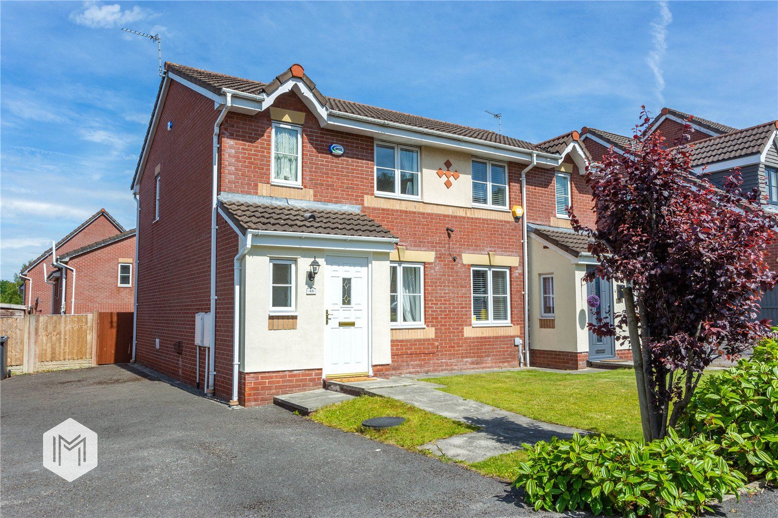 3 bed semidetached house for sale in Greendale Drive, Radcliffe