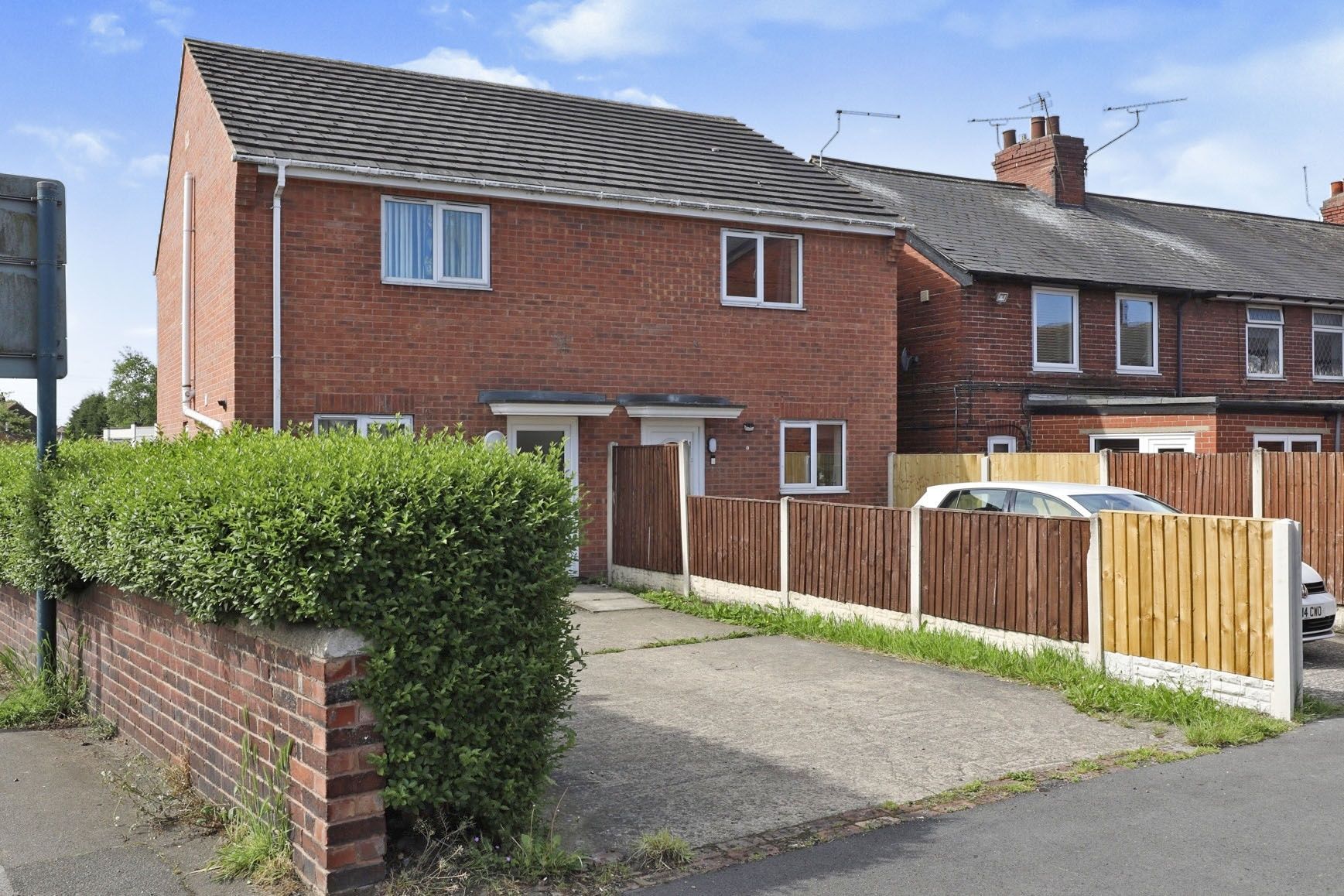 3 bed semidetached house for sale in Katherine Road, Thurcroft, Rotherham, South Yorkshire S66