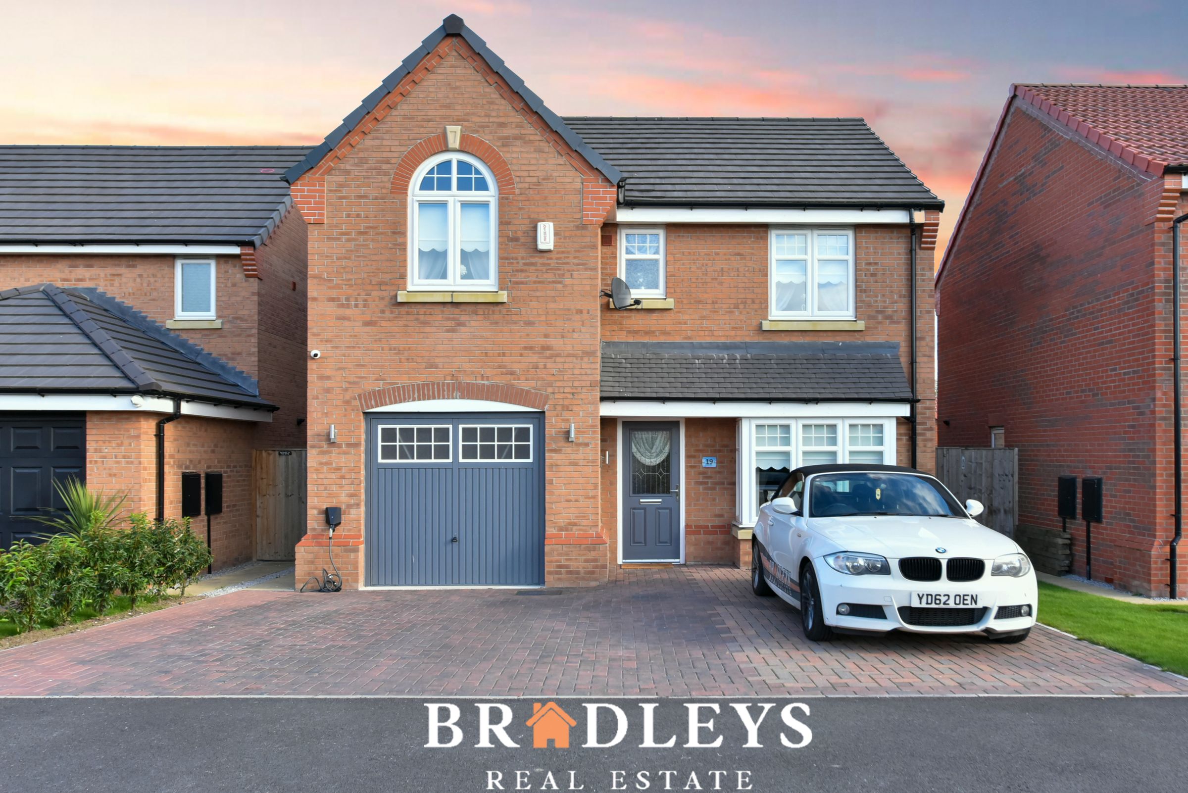 4 bed detached house for sale in Seam Way, Pontefract WF8 Zoopla