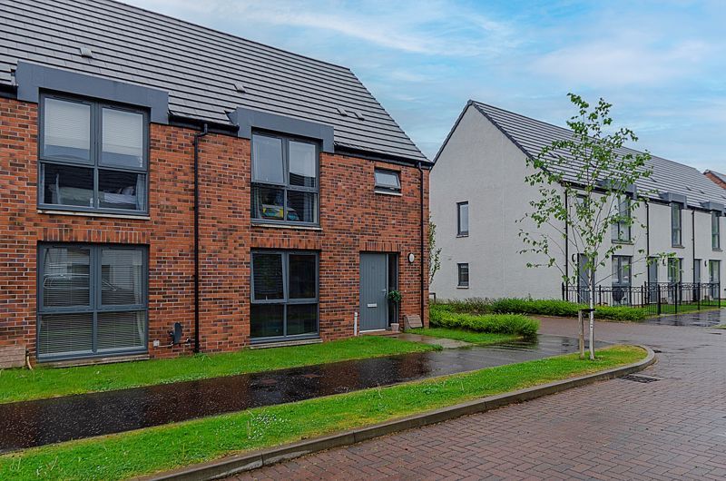 3 bed end terrace house for sale in Wester Suttieslea Bank