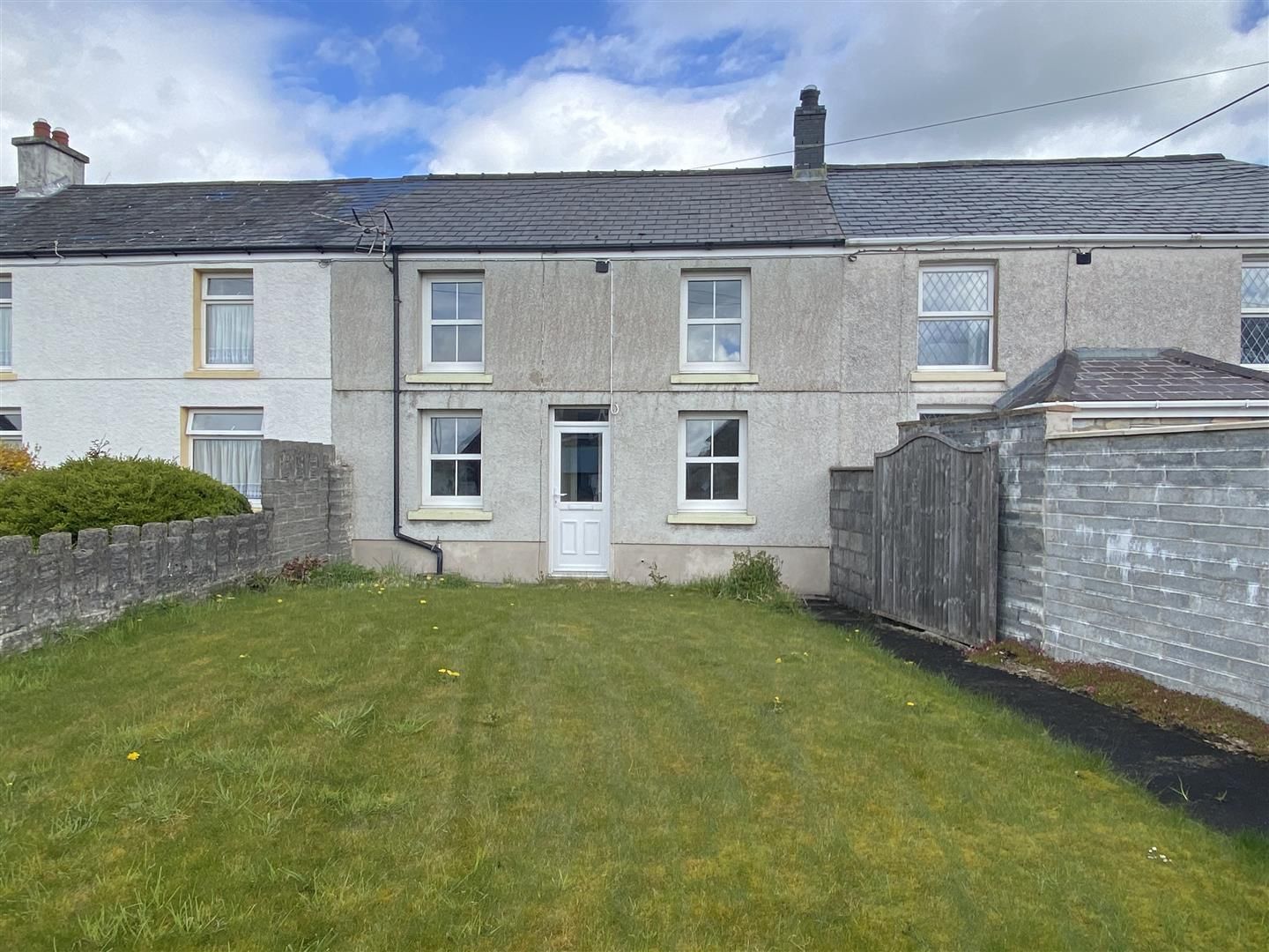 2 bed terraced house for sale in Llandeilo SA19 Zoopla