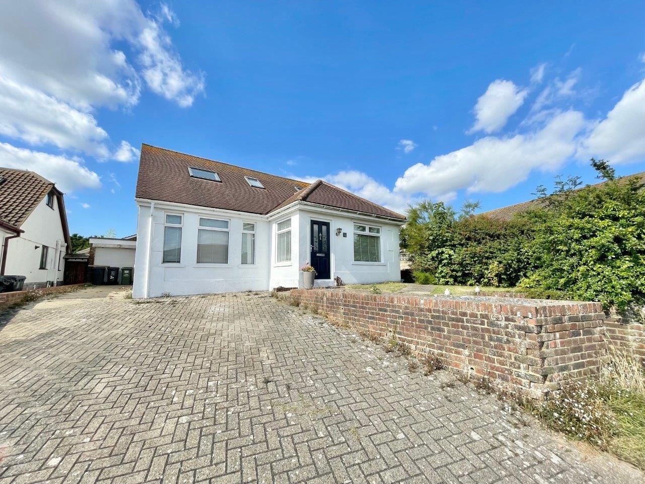 5 bed detached house for sale in Crescent Drive North, Woodingdean