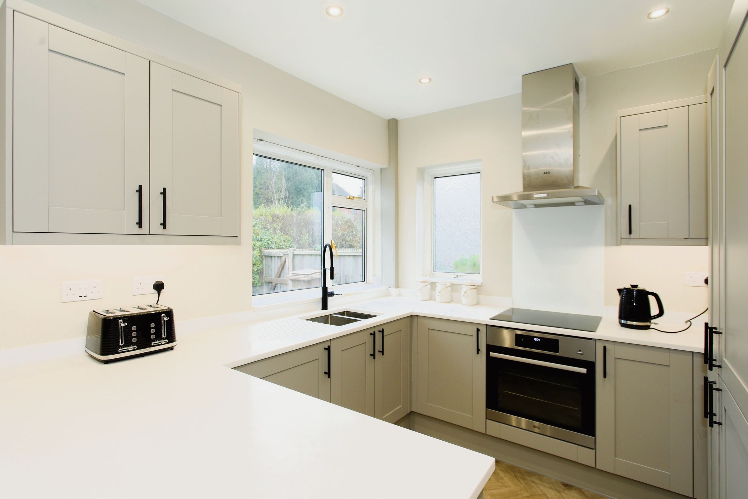 3 bed town house for sale in Trent Valley Road, Penkhull, StokeOn