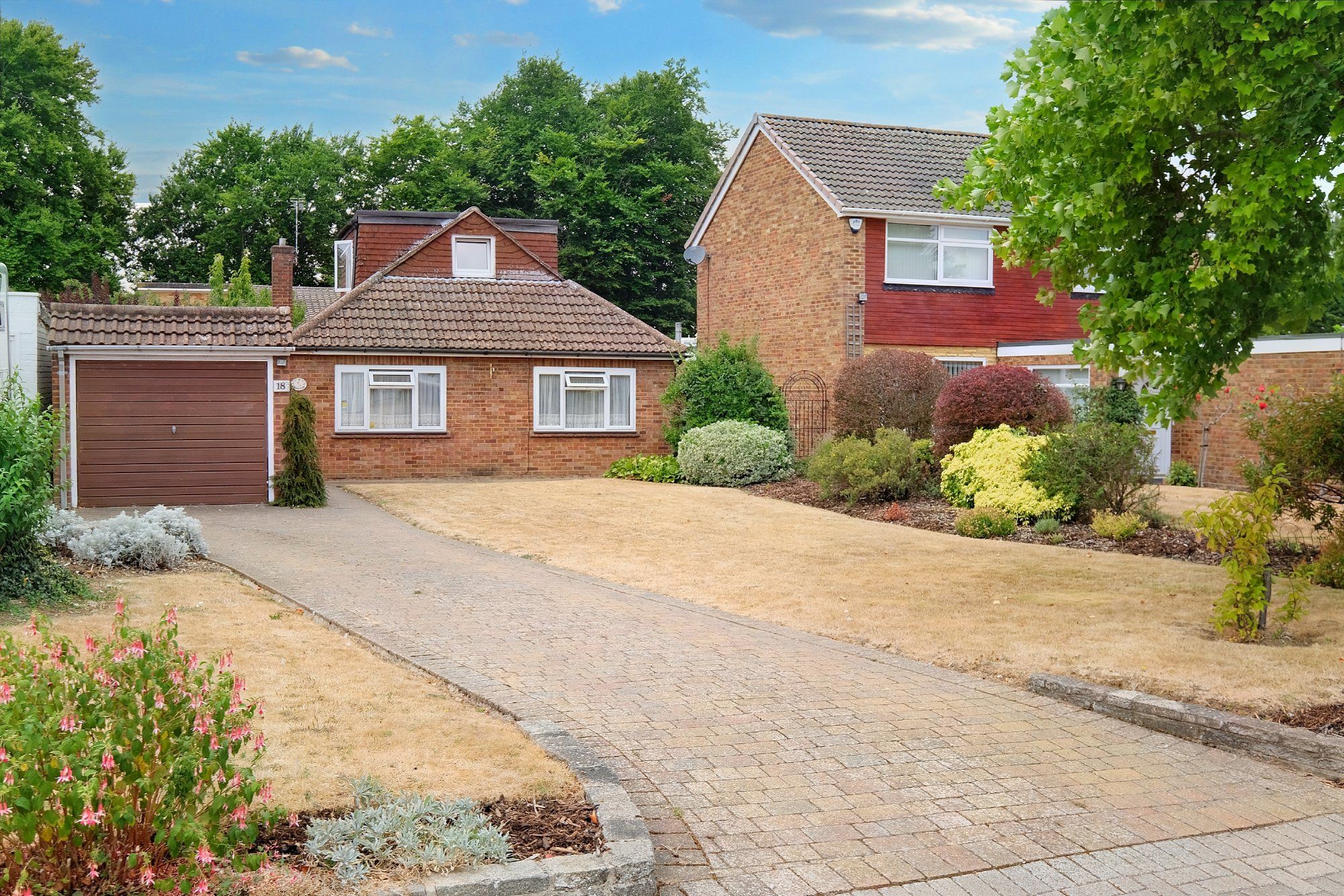 2 bed detached bungalow for sale in Craven Road, Orpington BR6 Zoopla