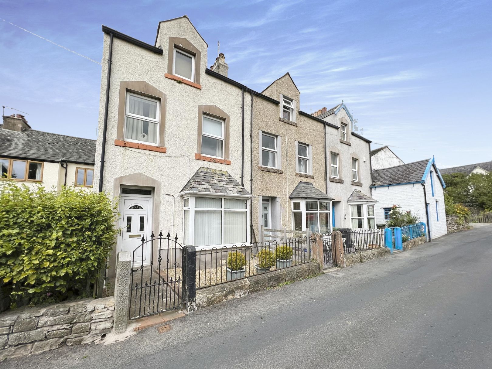 3 bed semidetached house for sale in High Brigham, Brigham