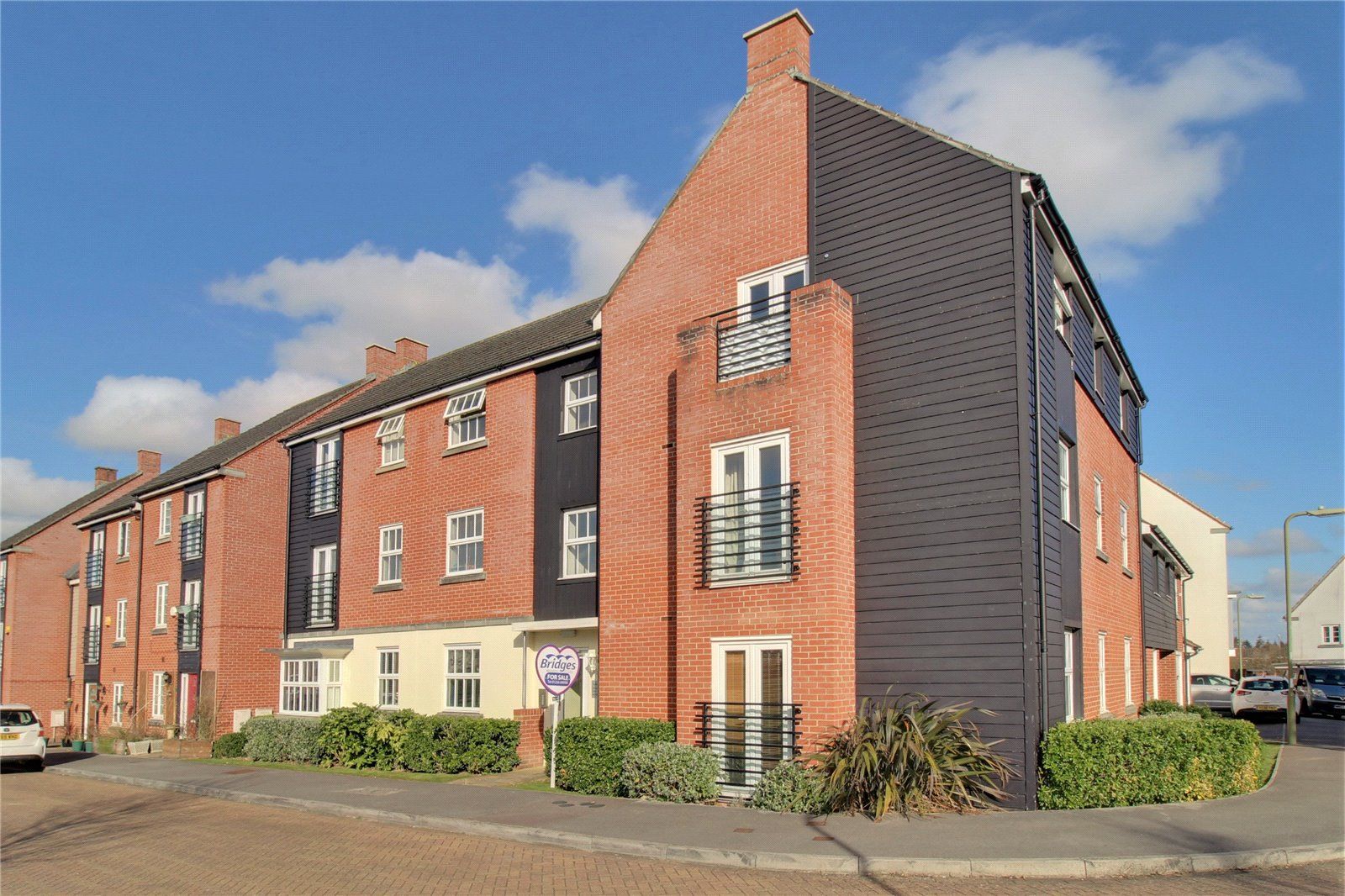 2 bed flat to rent in Ilsley Road, Basingstoke RG24 Zoopla