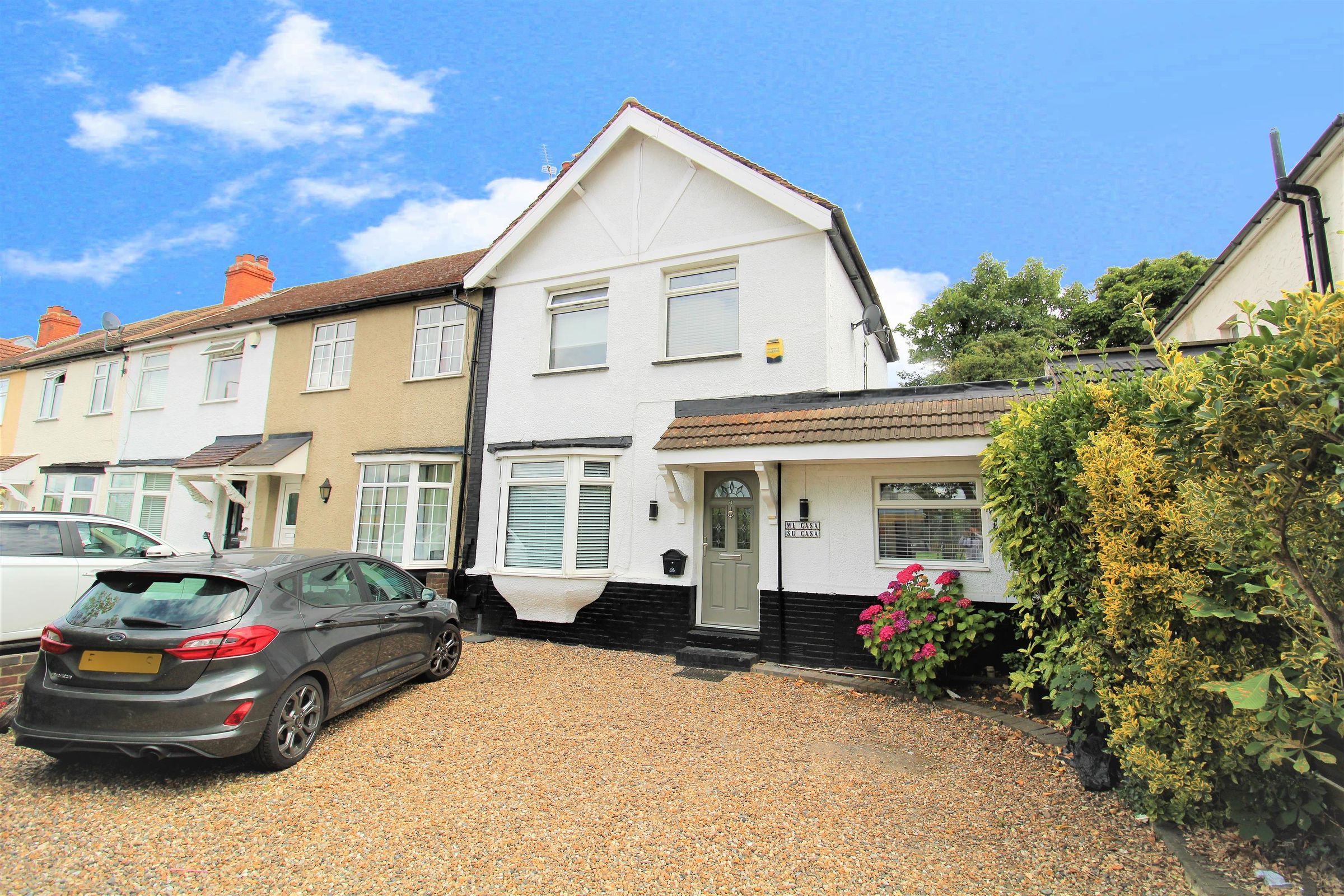 3 bed end terrace house for sale in Woolwich Road, Bexleyheath, Kent
