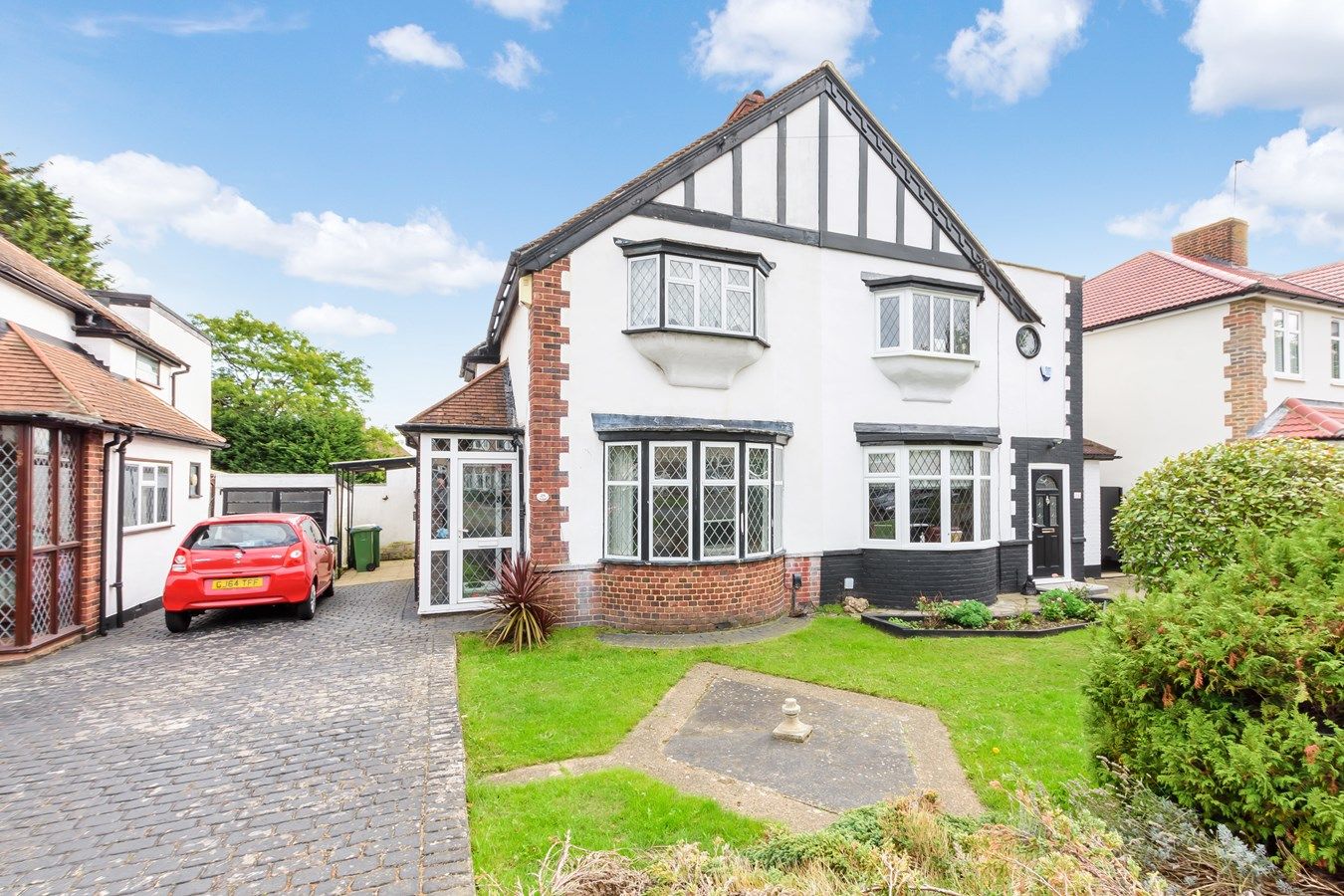 2 bed semidetached house for sale in Sherwood Park Avenue, Sidcup DA15
