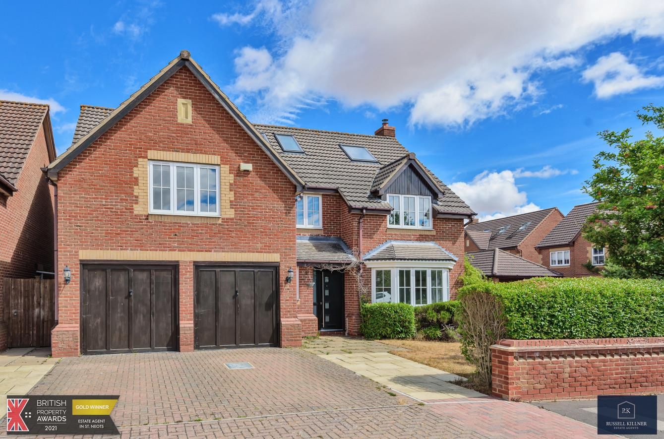 6 bed detached house for sale in Audley Close, Great Gransden, Sandy