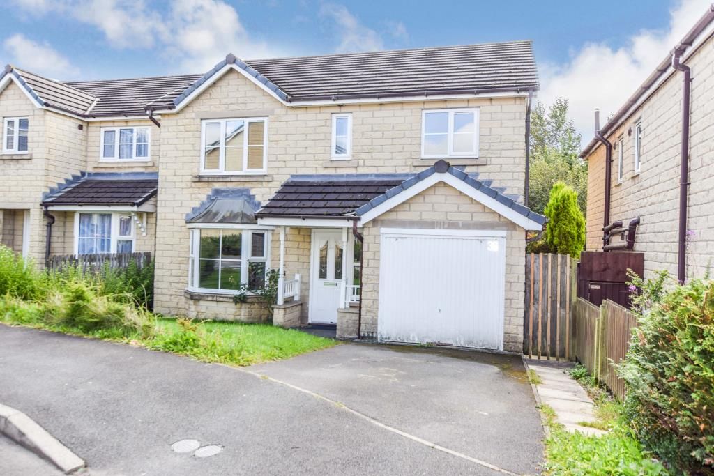 4 bed detached house to rent in 36 Pinewood Drive, Nelson, Lancashire