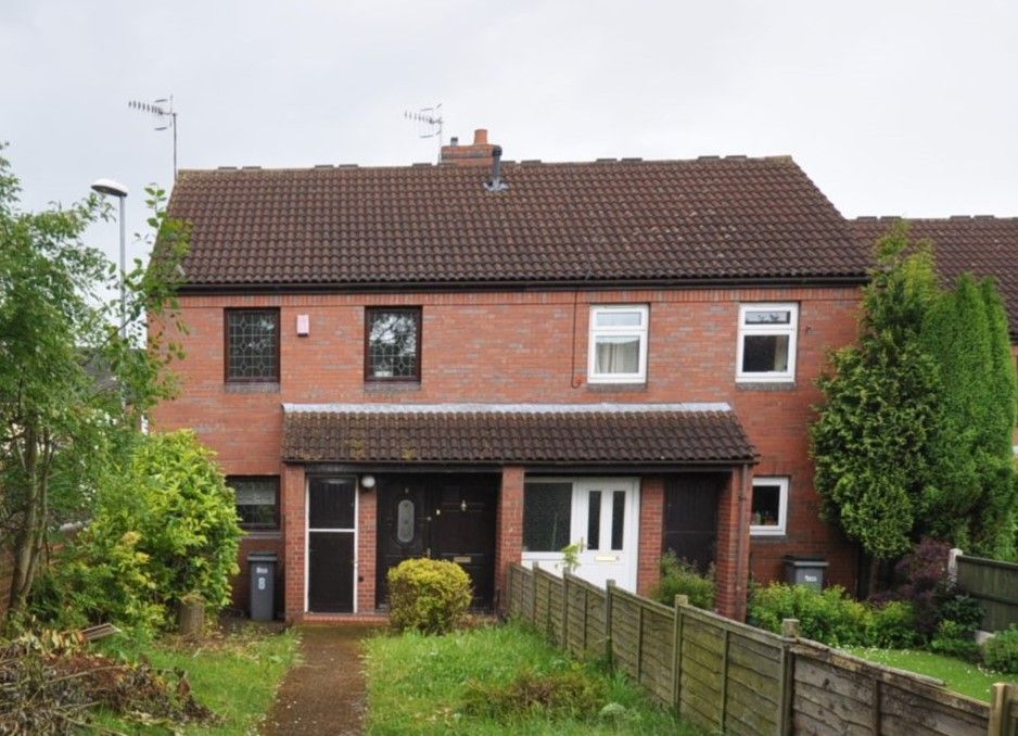 2 bed town house for sale in Ridley Walk, Fenton ST4 Zoopla