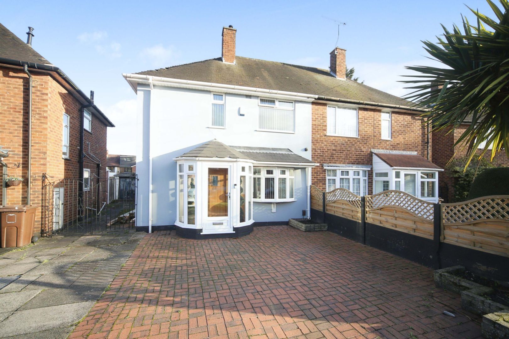 3 bed semidetached house for sale in Colesbourne Road, Solihull B92 Zoopla