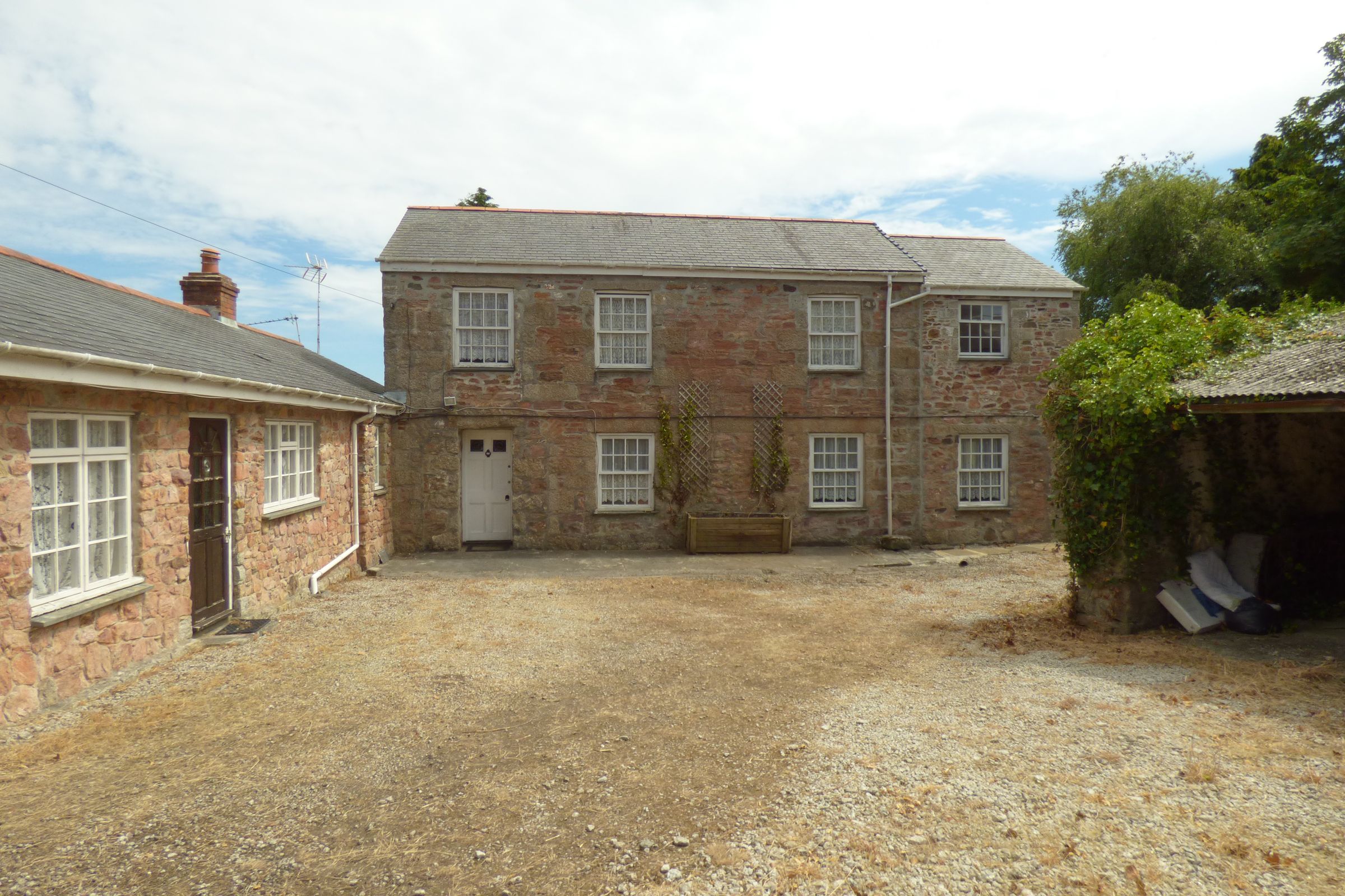 4 bed barn conversion for sale in Church Row, Carharrack, Redruth TR16