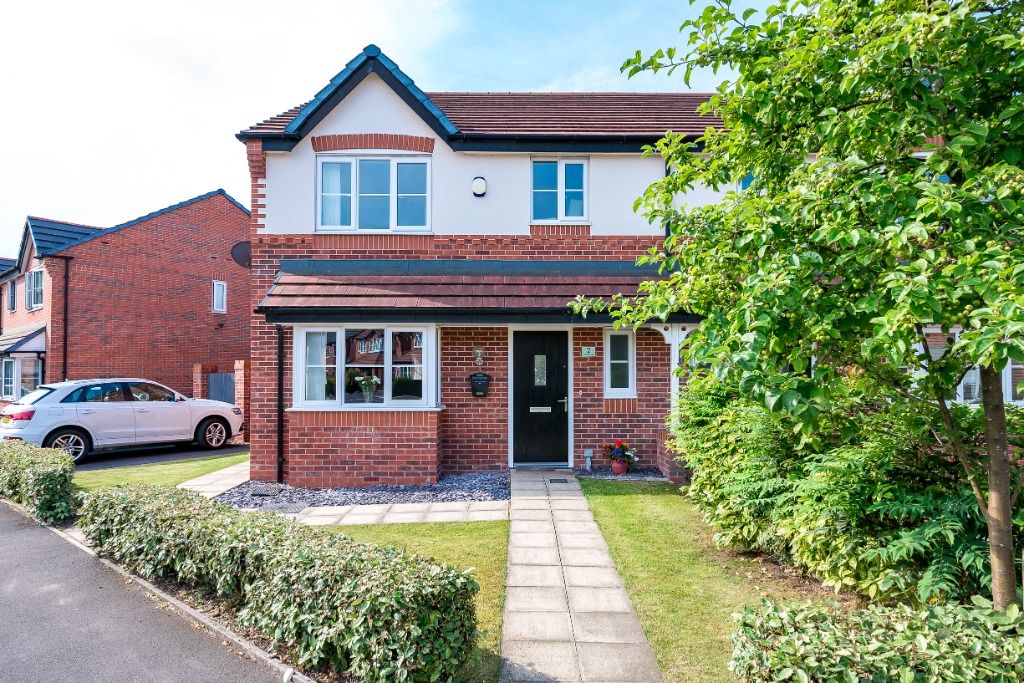 3 bed semidetached house for sale in Mccabe Way, Windle, St Helens