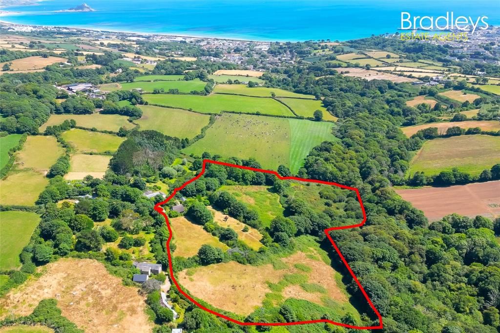 3 bed detached house for sale in Gulval, Penzance TR20 Zoopla