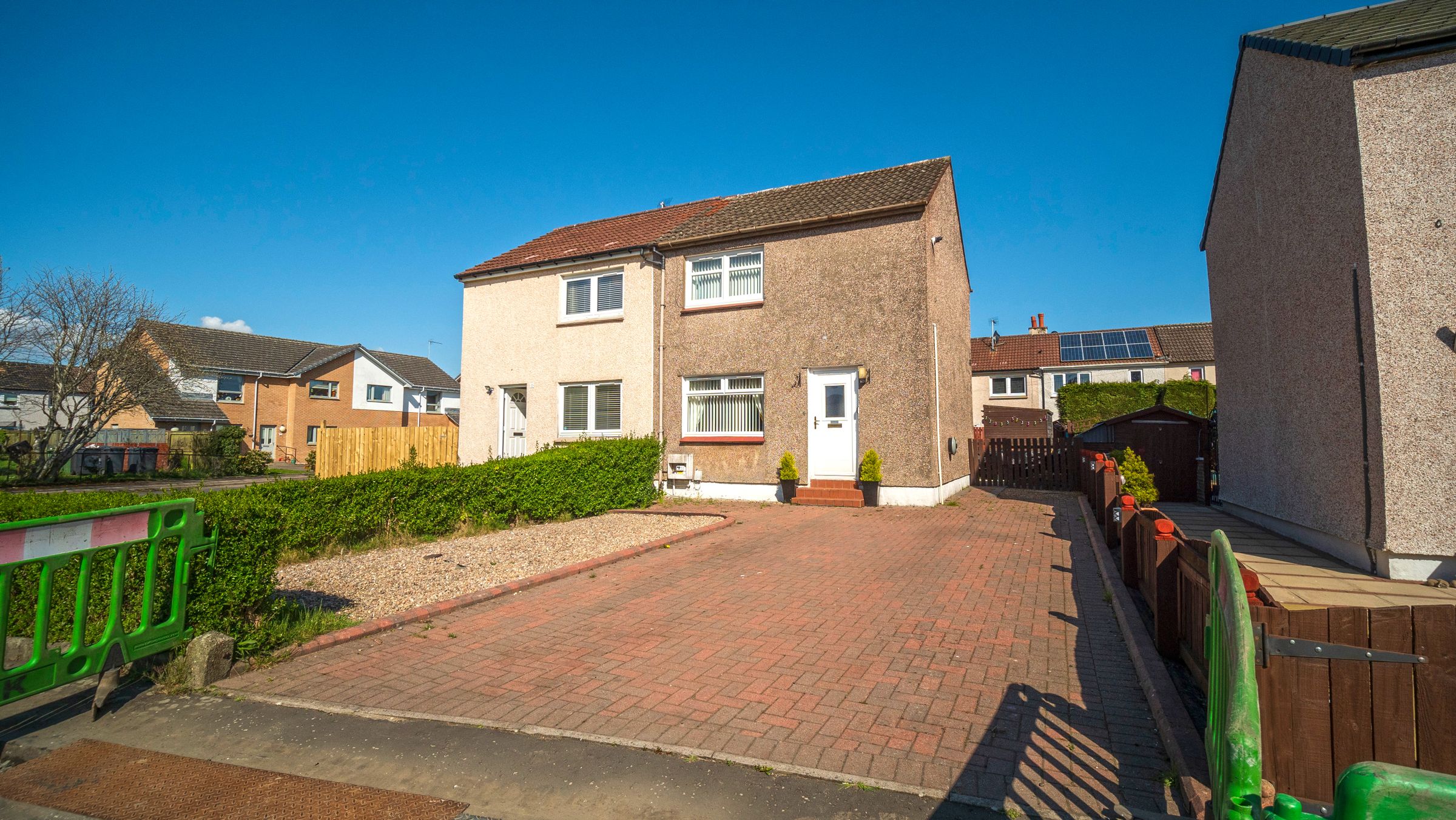 2 bed semidetached house for sale in Kinnaird Drive, Linwood PA3 Zoopla