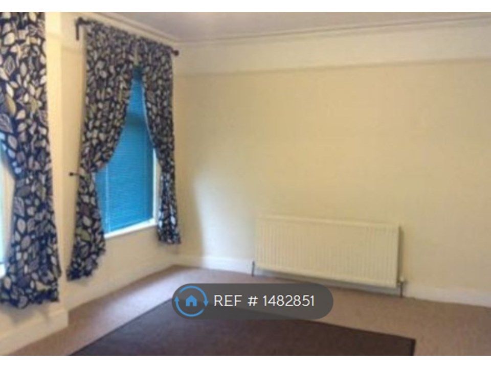 2 bed flat to rent in Winns Avenue, London E17 Zoopla