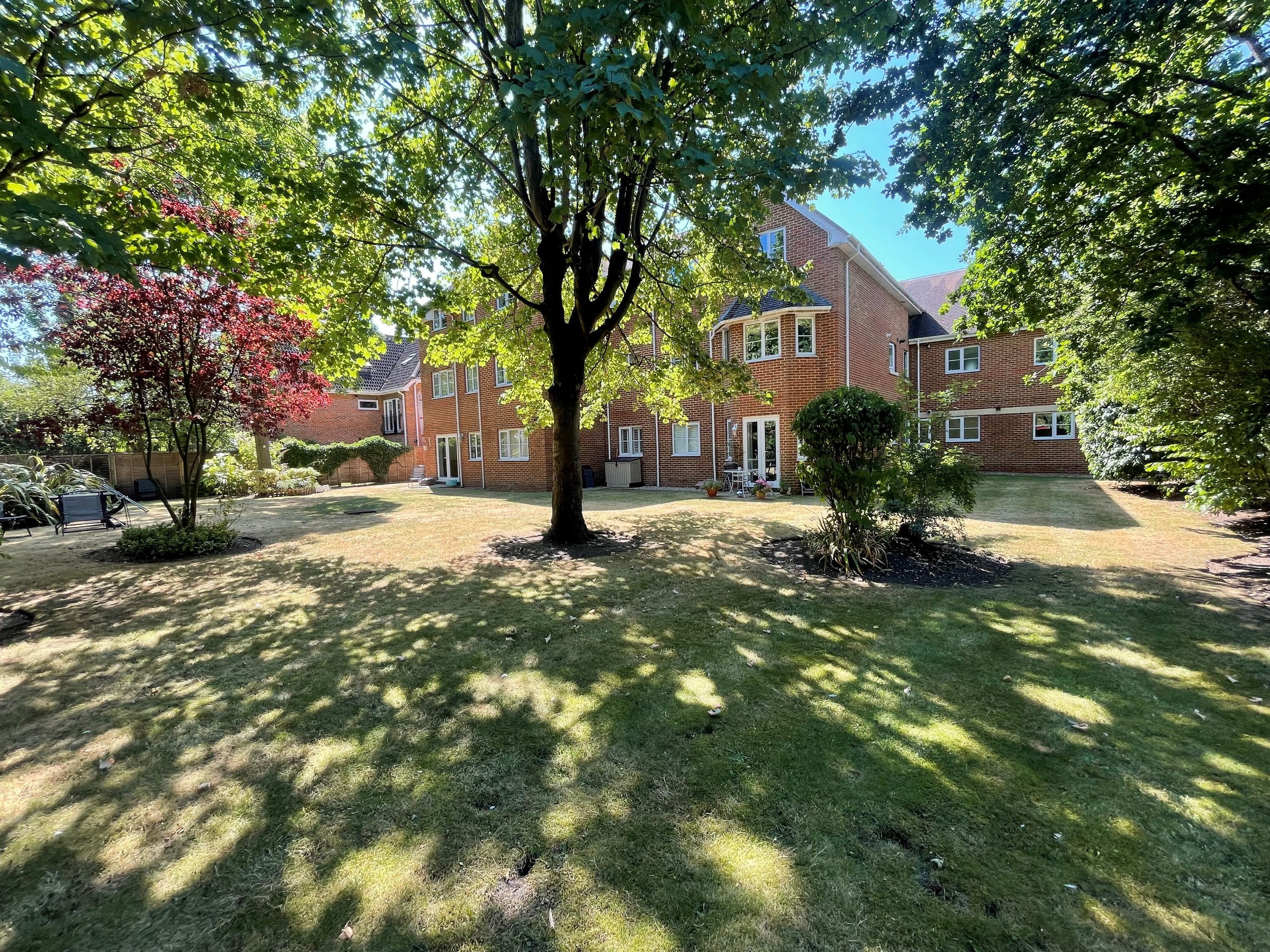 2 bed flat to rent in Yorktown Road, Sandhurst GU47 Zoopla