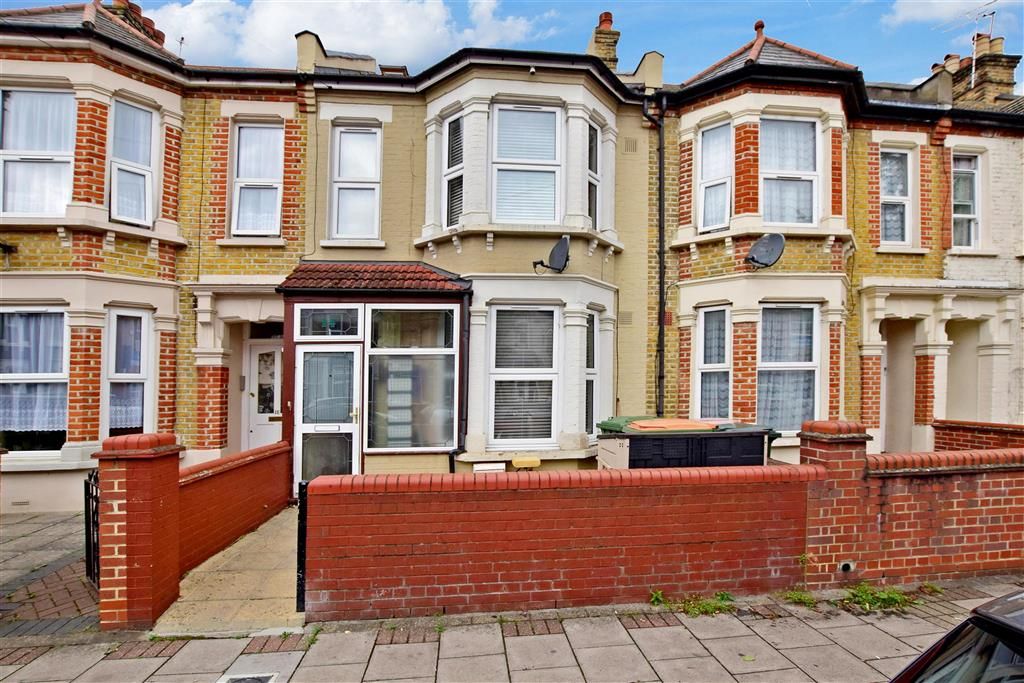 5 bed terraced house for sale in Lucas Avenue, London E13 Zoopla
