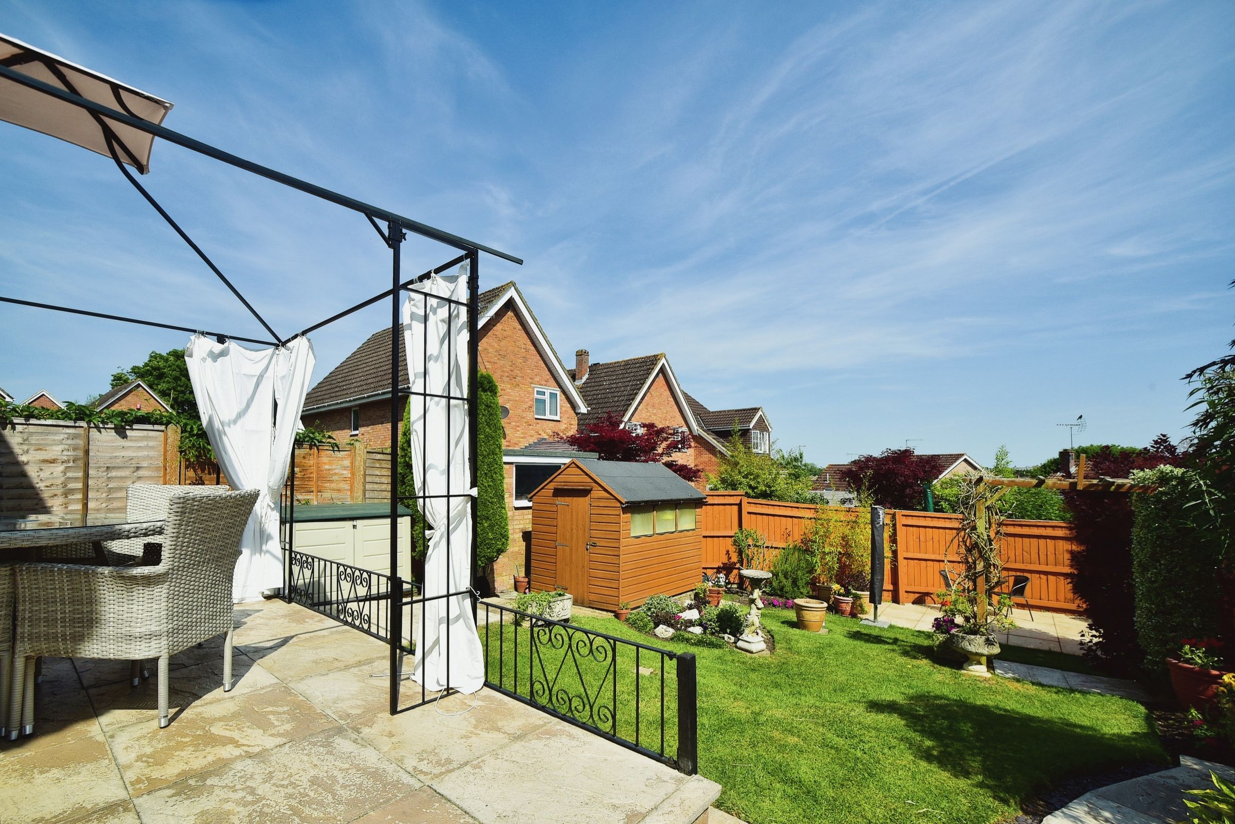 4 bed detached house for sale in Cloverlands Haydon Wick, Swindon SN25 Zoopla