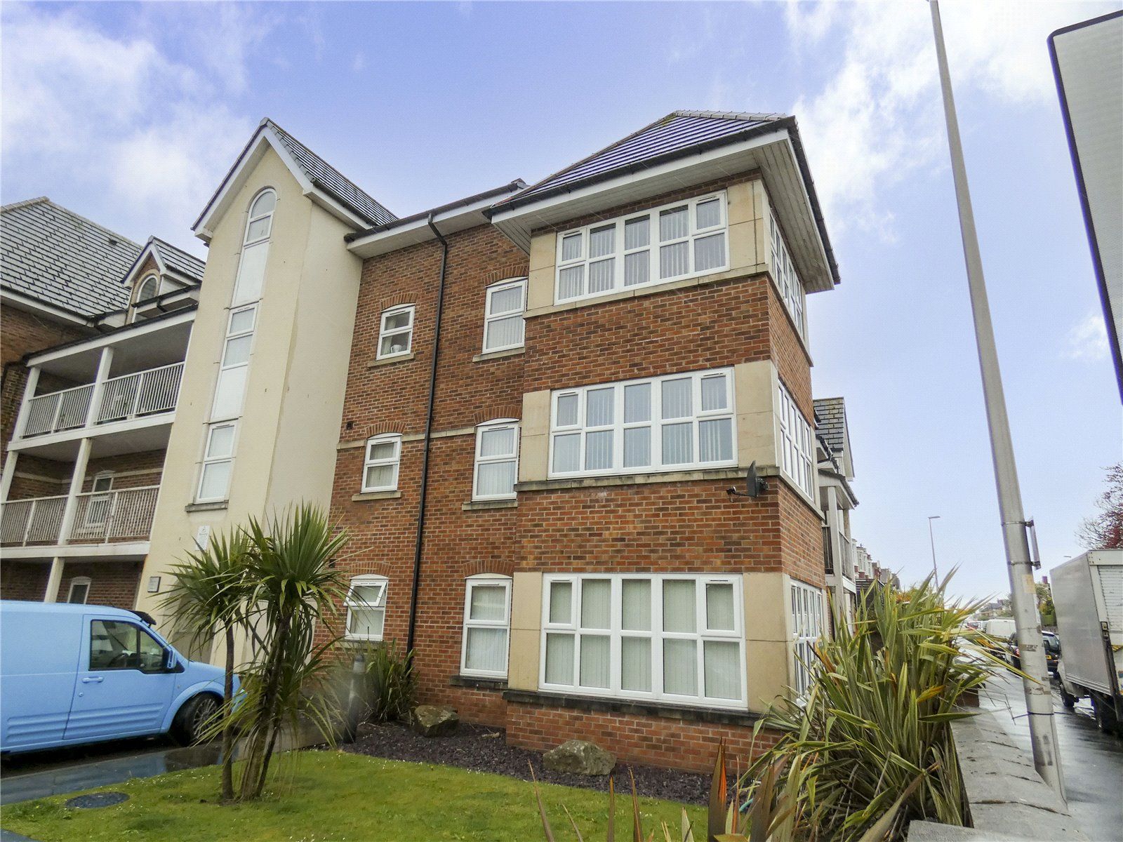 2 bed flat for sale in Flat 9 Whitegate Drive, Blackpool FY3 Zoopla