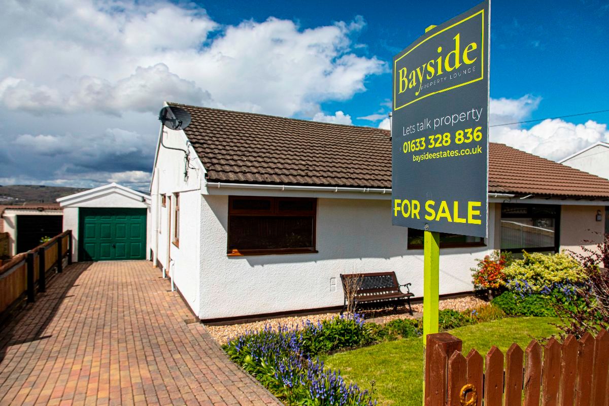 2 bed bungalow for sale in Hawthorn Road, Nelson, Treharris CF46 Zoopla