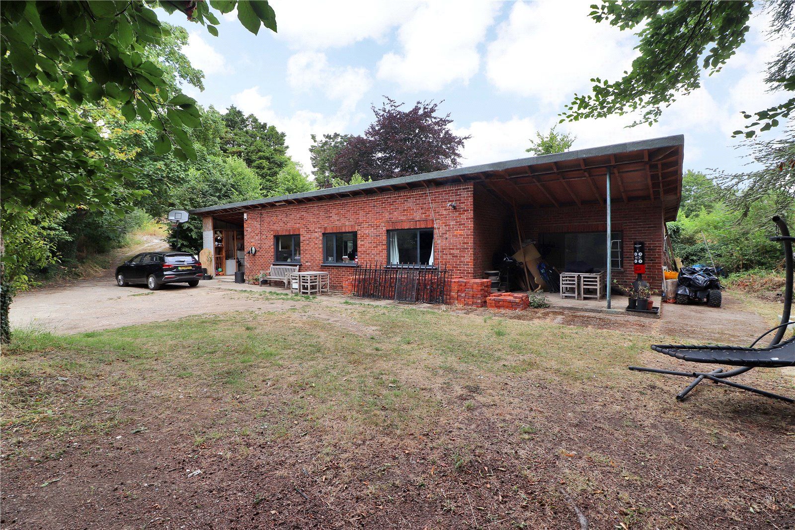 3 bed bungalow for sale in Valley Road, Fawkham, Longfield, Kent DA3