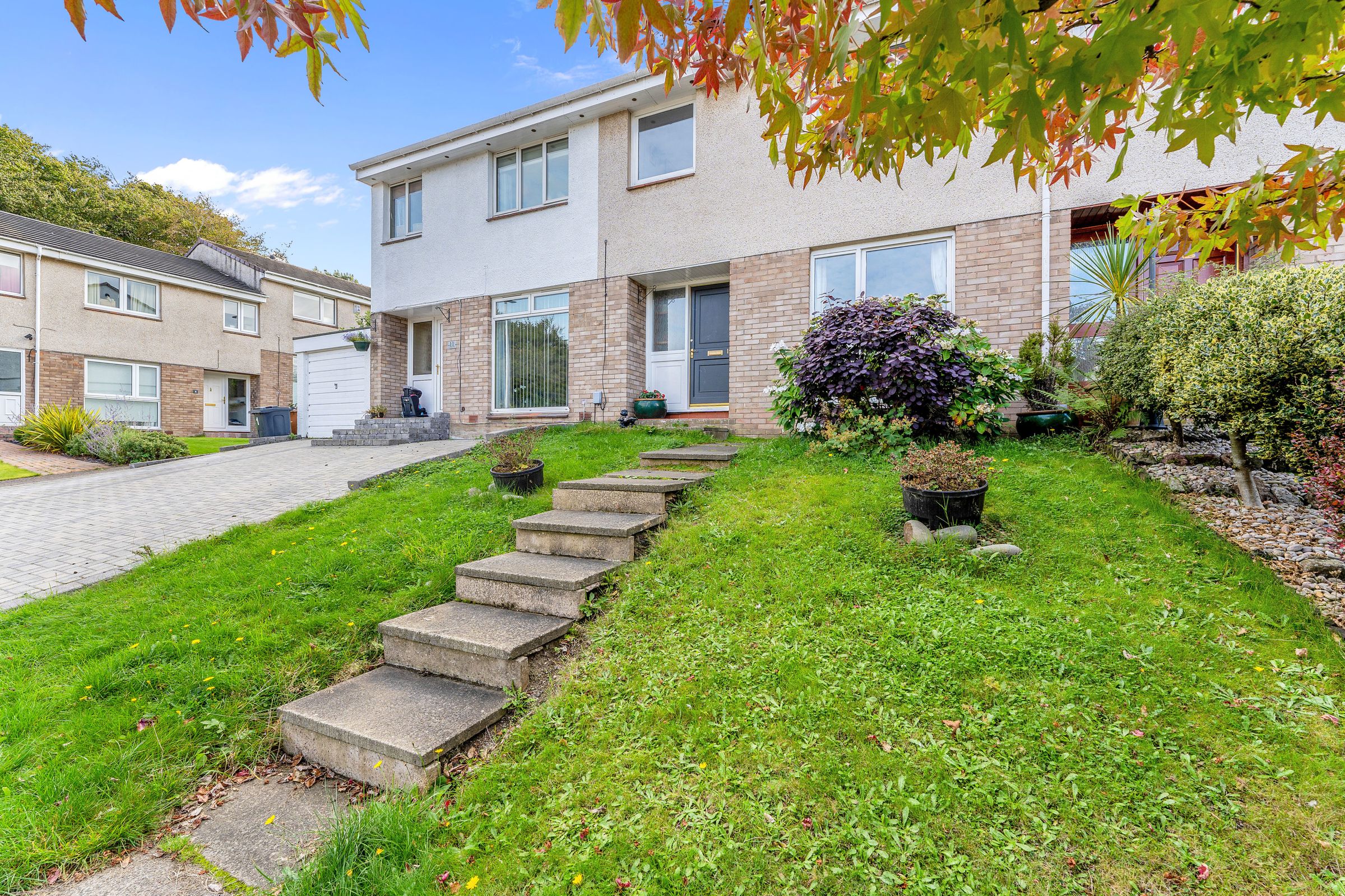 3 bed terraced house for sale in 12 Buckstone Neuk, Edinburgh EH10 Zoopla