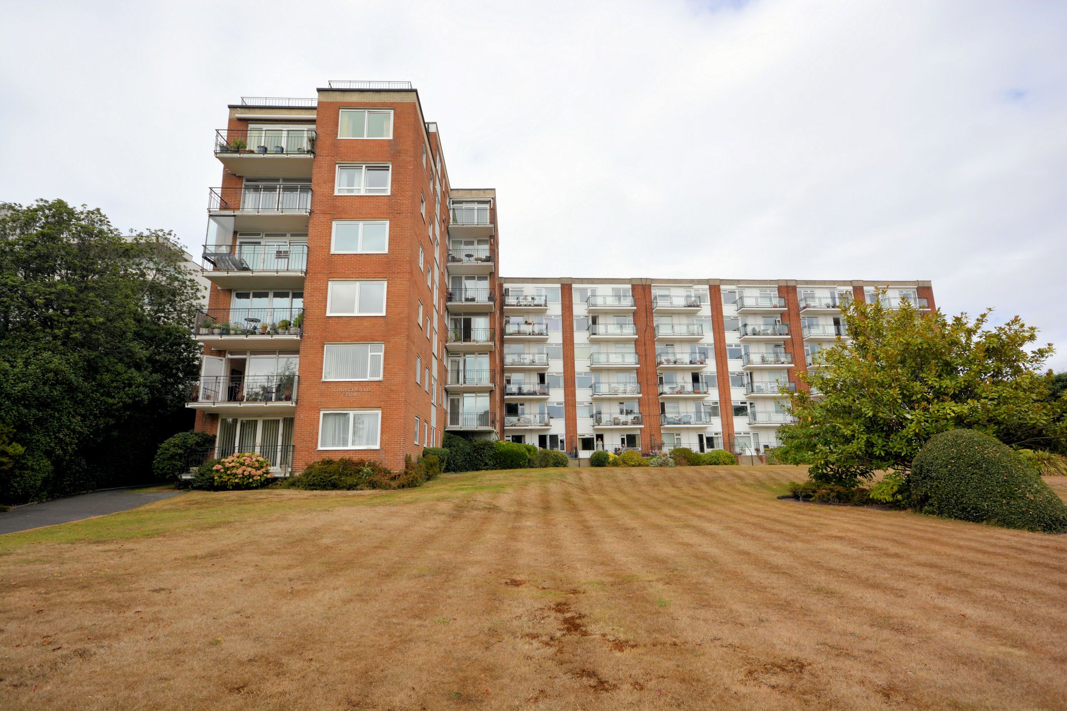2 bed flat for sale in Parkstone Road, Poole BH15 Zoopla