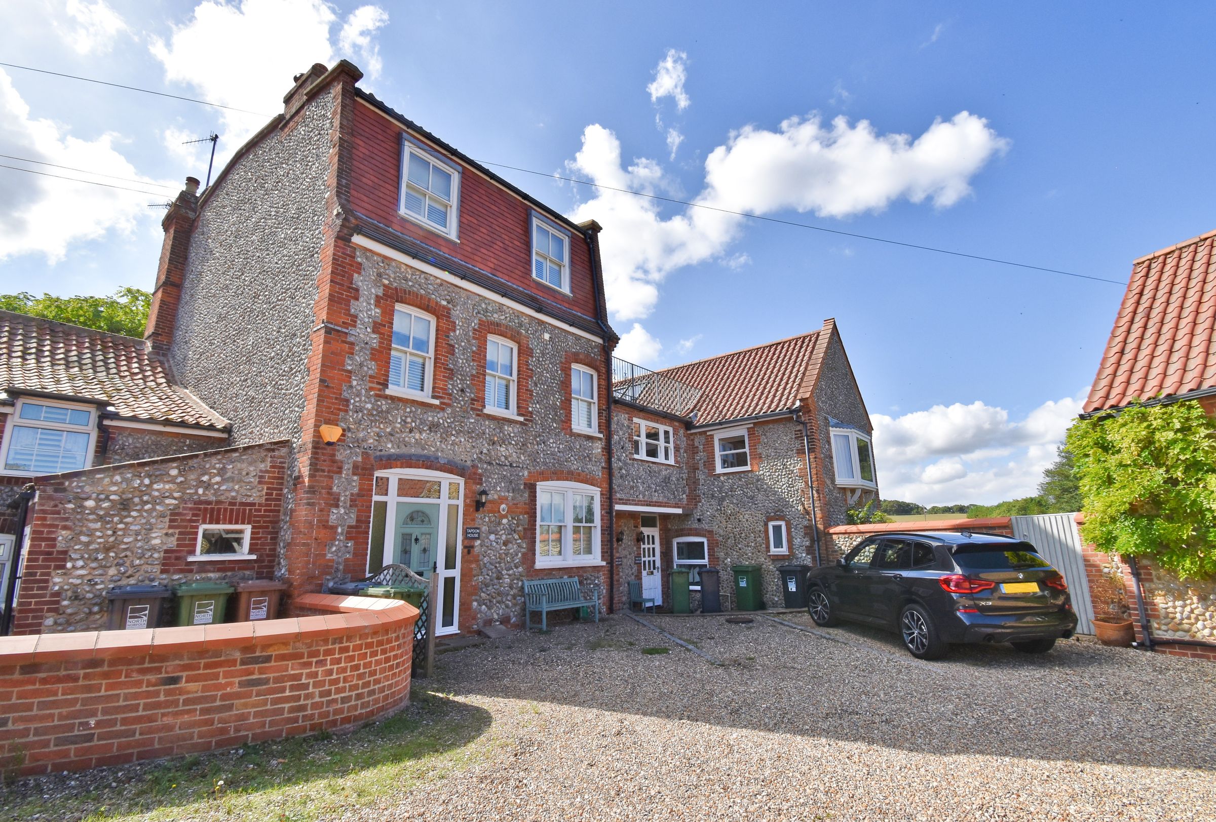 4 bed town house for sale in Sandy Lane, West Runton, Cromer NR27 Zoopla