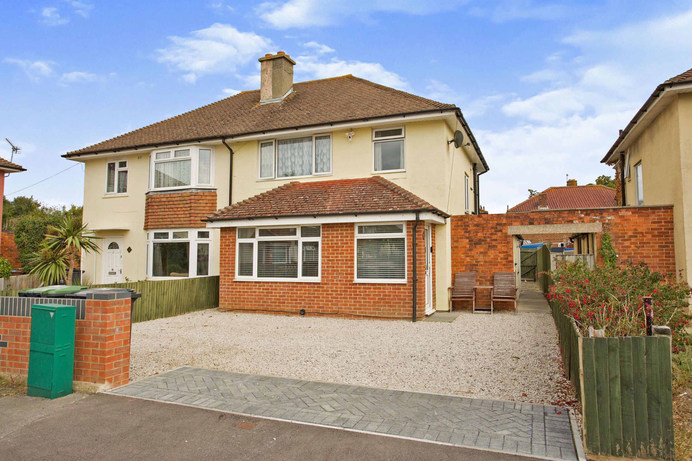 3 bed semidetached house for sale in Stoners Close, Bridgemary