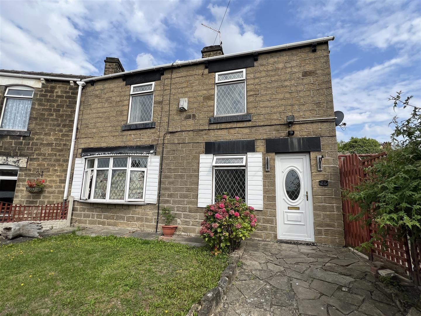 3 bed cottage to rent in Bow Street, Cudworth, Barnsley S72 Zoopla