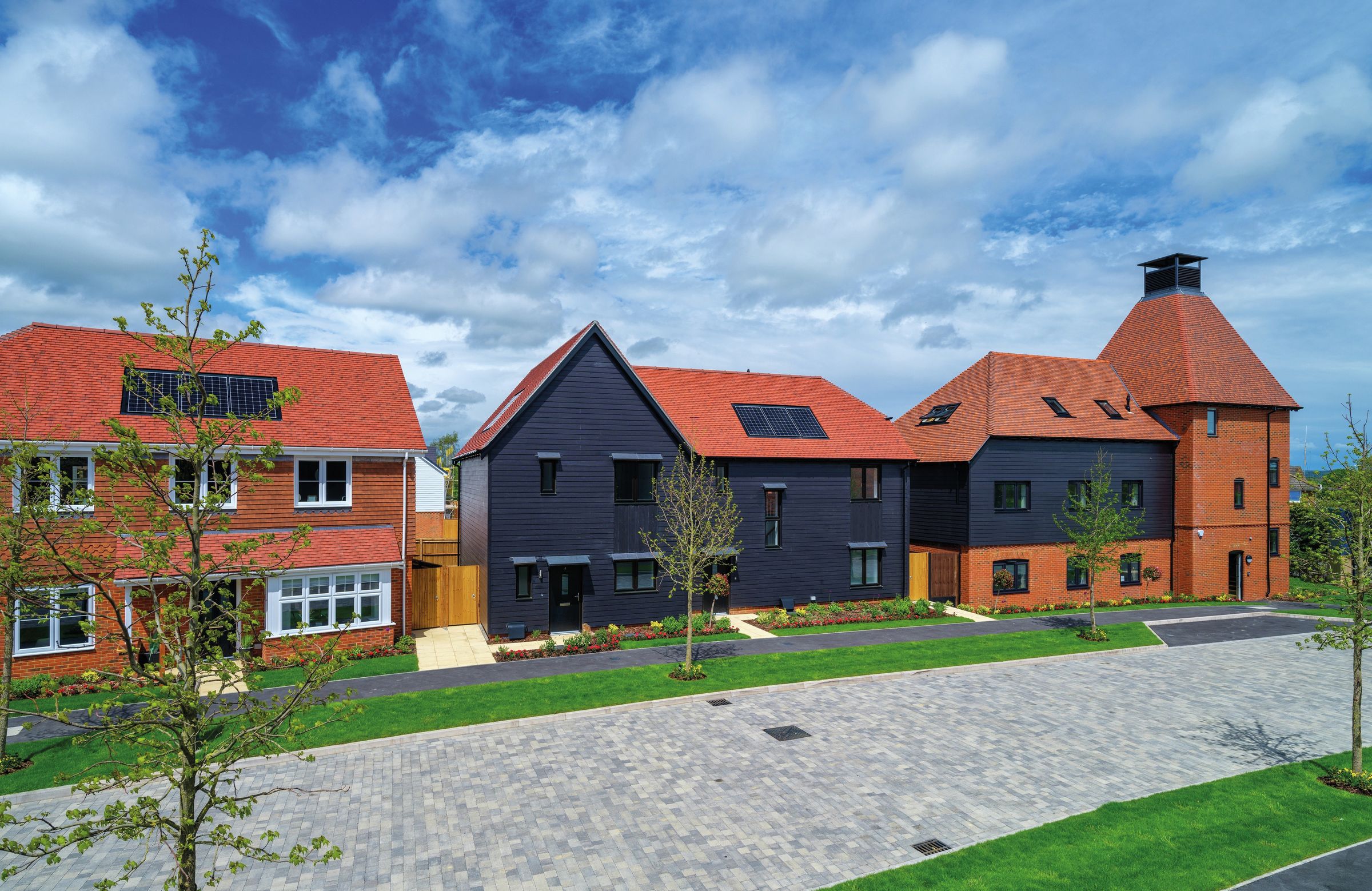 New home, 4 bed detached house for sale in Badsell Road, Paddock Wood